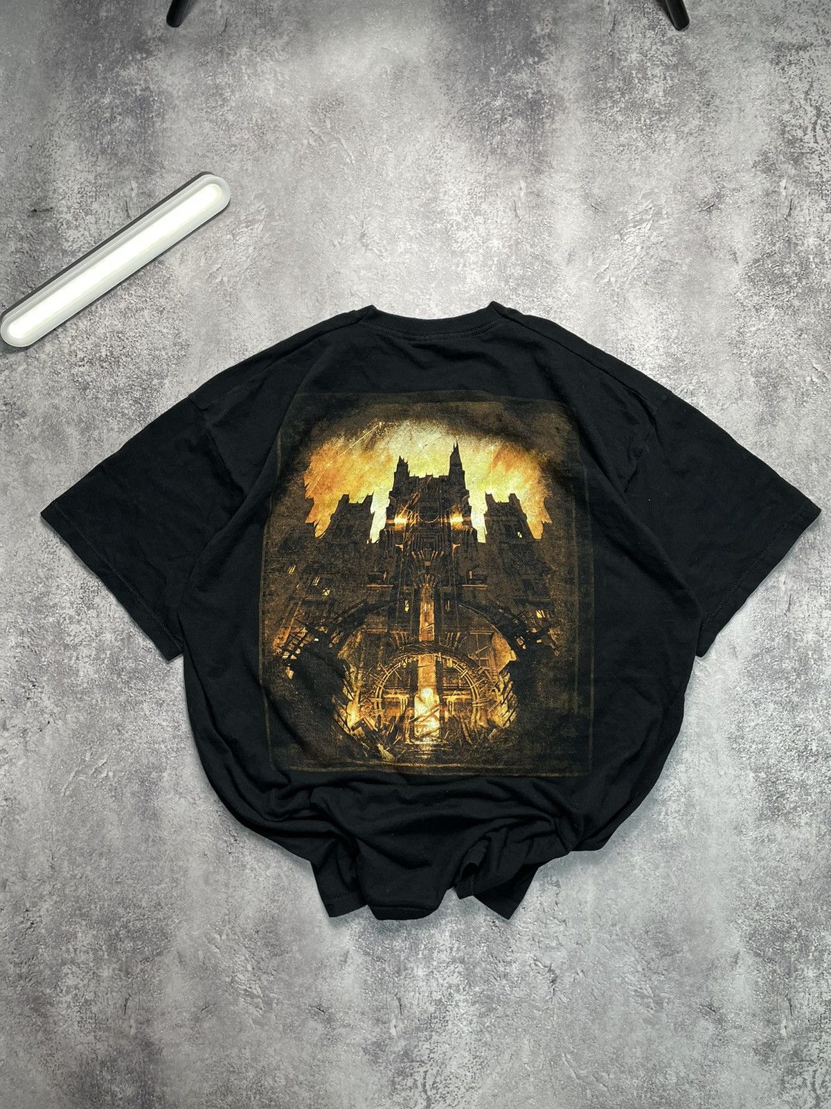 Band Tees Disturbed Asylum Vtg Nu Metal Y2K Distressed Band Tee XL Size US XL / EU 56 / 4 - 6 Thumbnail