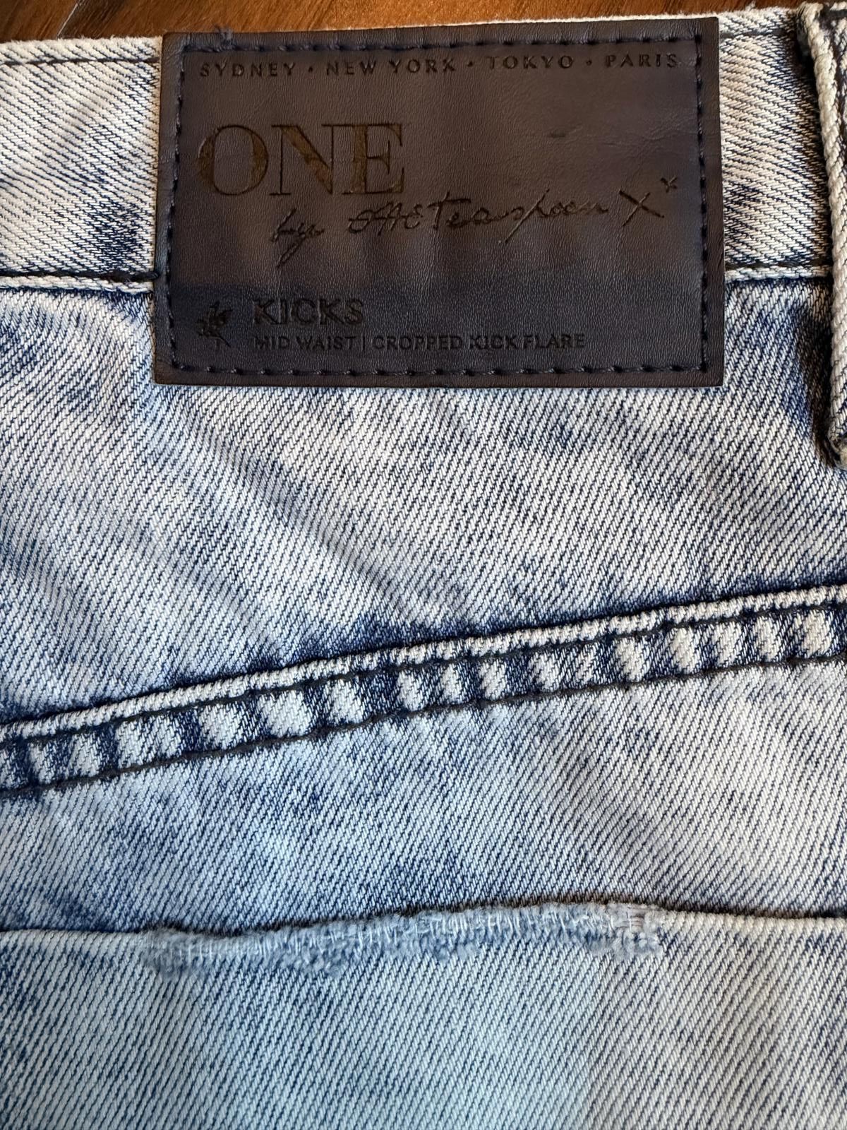 One Teaspoon Kicks Mid Waist Kick Flared Denim Jeans Size 27" / US 4 / IT 40 - 5 Thumbnail