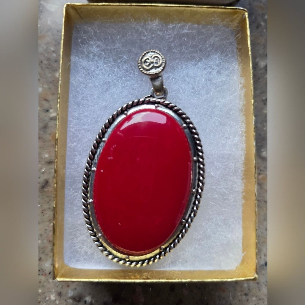 The Unbranded Brand Vintage Elegant Red Jewelry Set with Silver Accents Size ONE SIZE - 2 Thumbnail