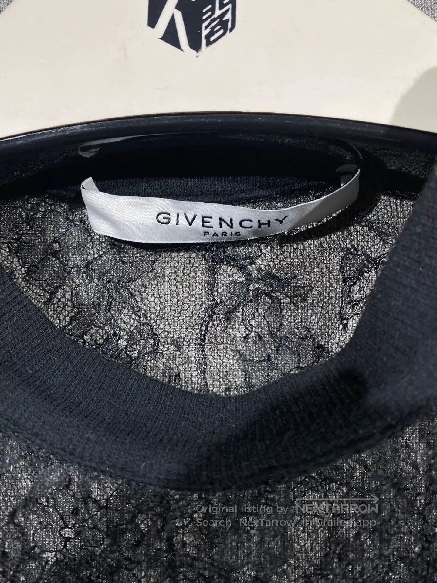 Givenchy givenchy women's lace top. Size S / US 4 / IT 40 - 5 Thumbnail