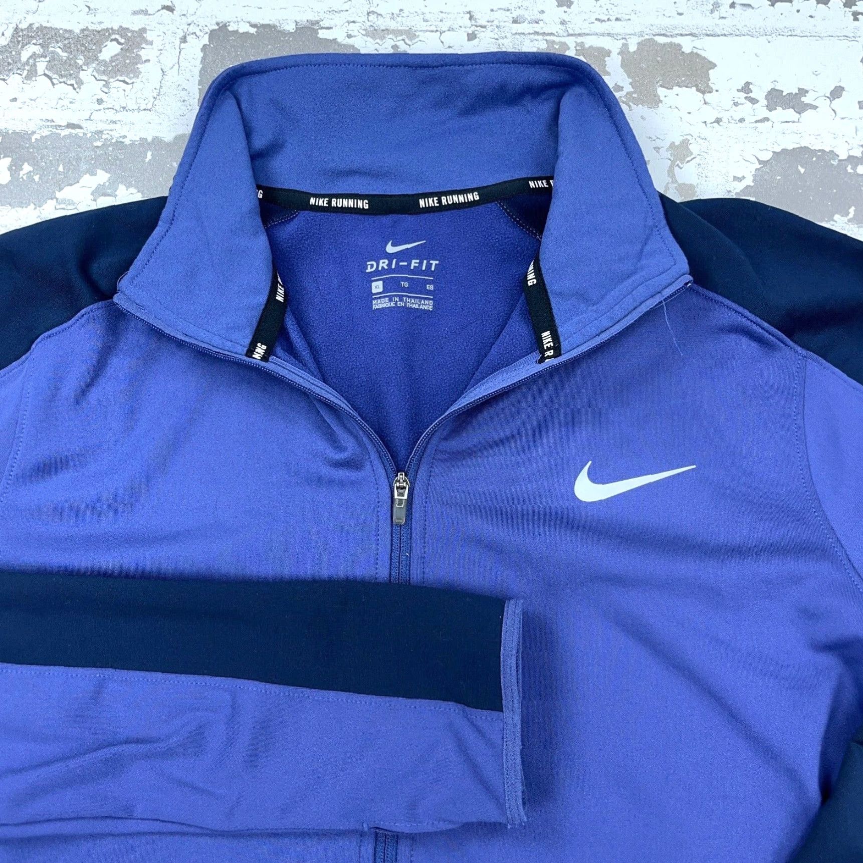 Nike Nike Dri-Fit Running Jacket Women Large Purple Full Zip Track Activewear Jacket Size L / US 10 / IT 46 - 3 Thumbnail