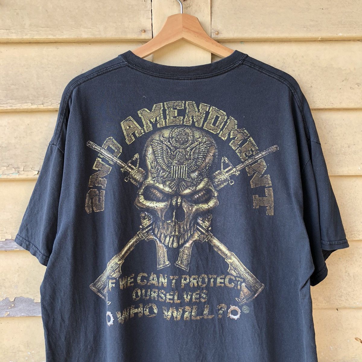 Army Of Me 🔥Distressed🔥 Vintage y2k 2ND AMENDMENT Sunfaded Tshirt Size US XL / EU 56 / 4 - 2 Thumbnail