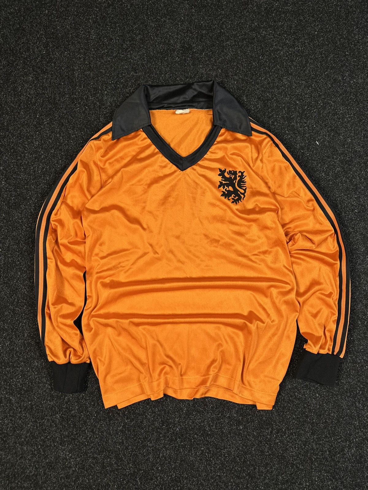 Adidas Holland 1977–1978 Home Football Shirt (Adidas era) Size US L / EU 52-54 / 3 - 2 Thumbnail