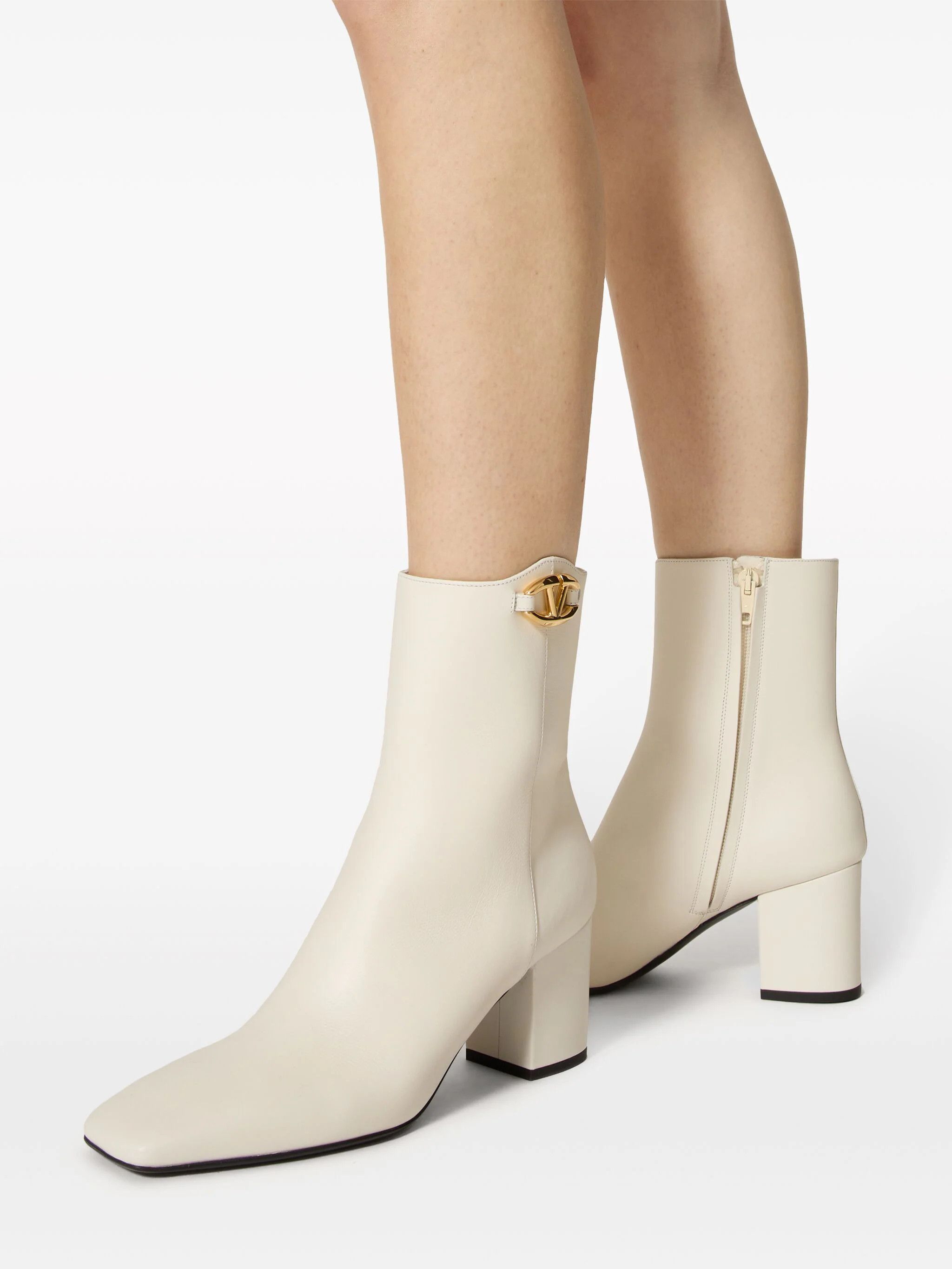 Valentino o1s22i1n0924 Vlogo Ankle Boots in White Size US 8 / IT 38 - 5 Thumbnail
