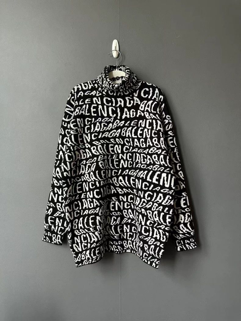 Balenciaga Balenciaga Turtleneck Bullet Screen Sweater Size US S / EU 44-46 / 1 - 1 Thumbnail