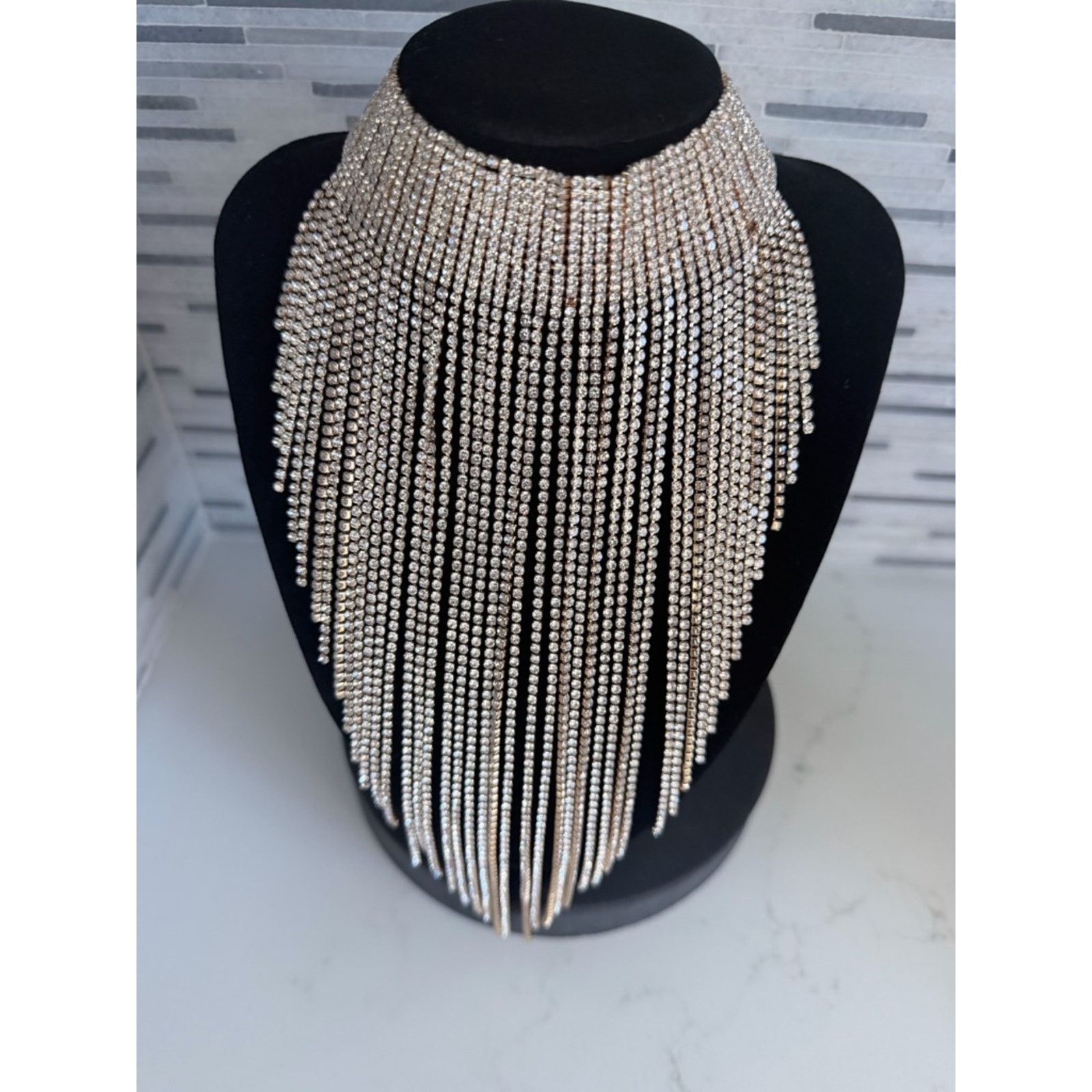 Other Rhinestone Fringe Choker Necklace Gold 2 jewels missing Size ONE SIZE - 5 Thumbnail