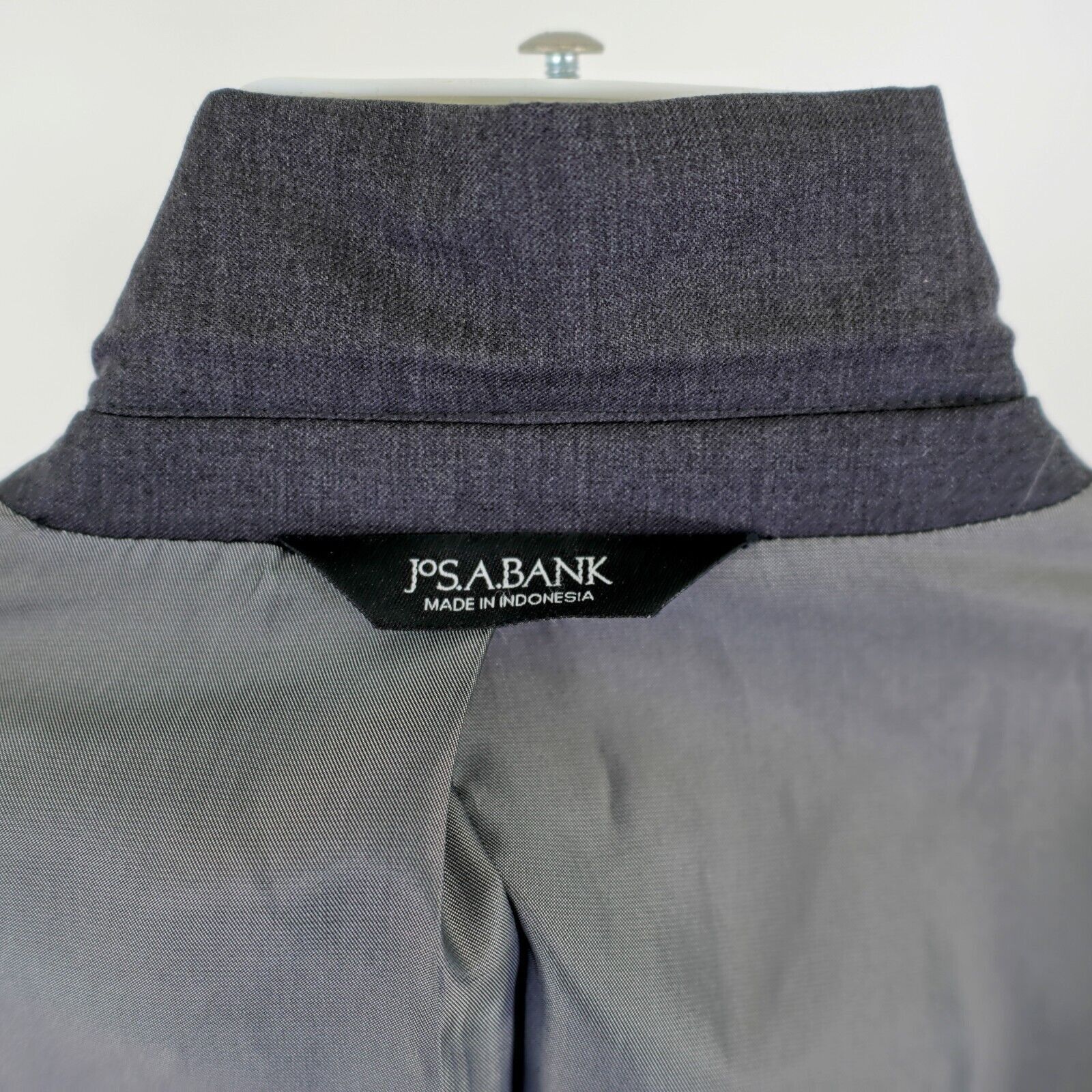 Jos. A. Bank Jos A Bank 46R Gray Wool Tailored Fit Suit Jacket 2 Button Size 46R - 12 Thumbnail