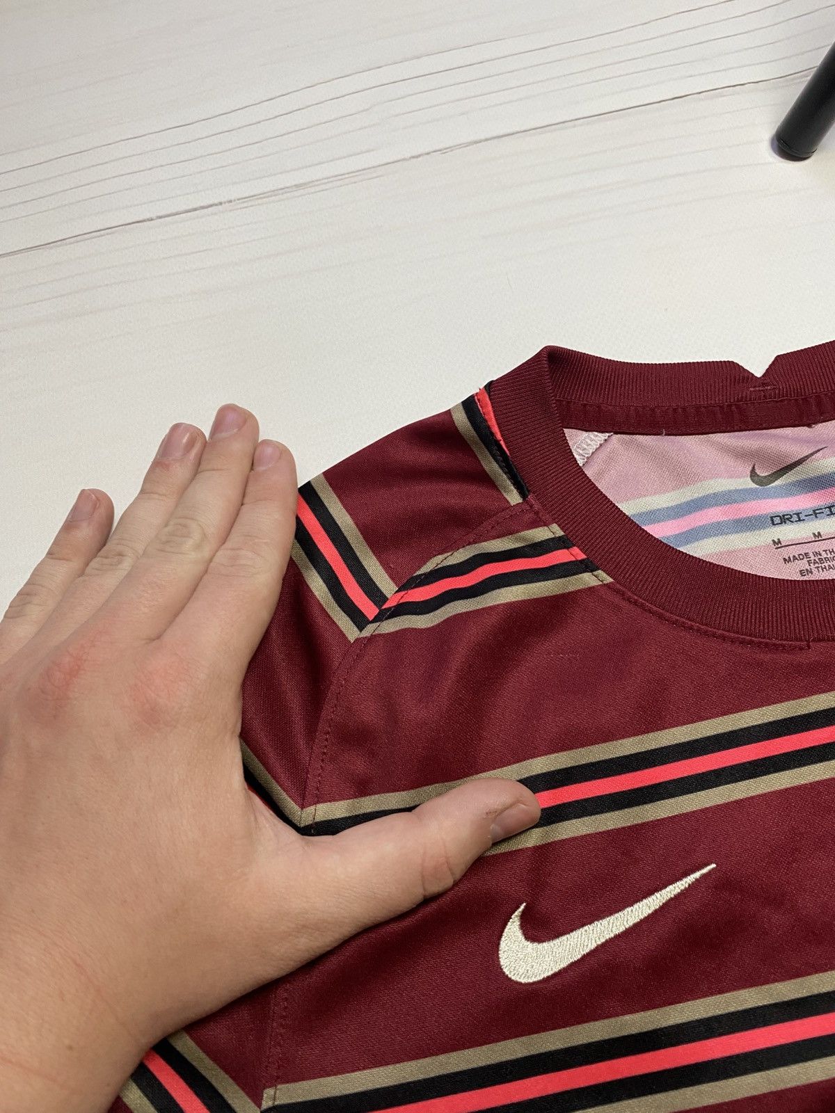 Nike Nike Liverpool 2021/22 Pre-Match football y2k t shirt Size US M / EU 48-50 / 2 - 11 Thumbnail