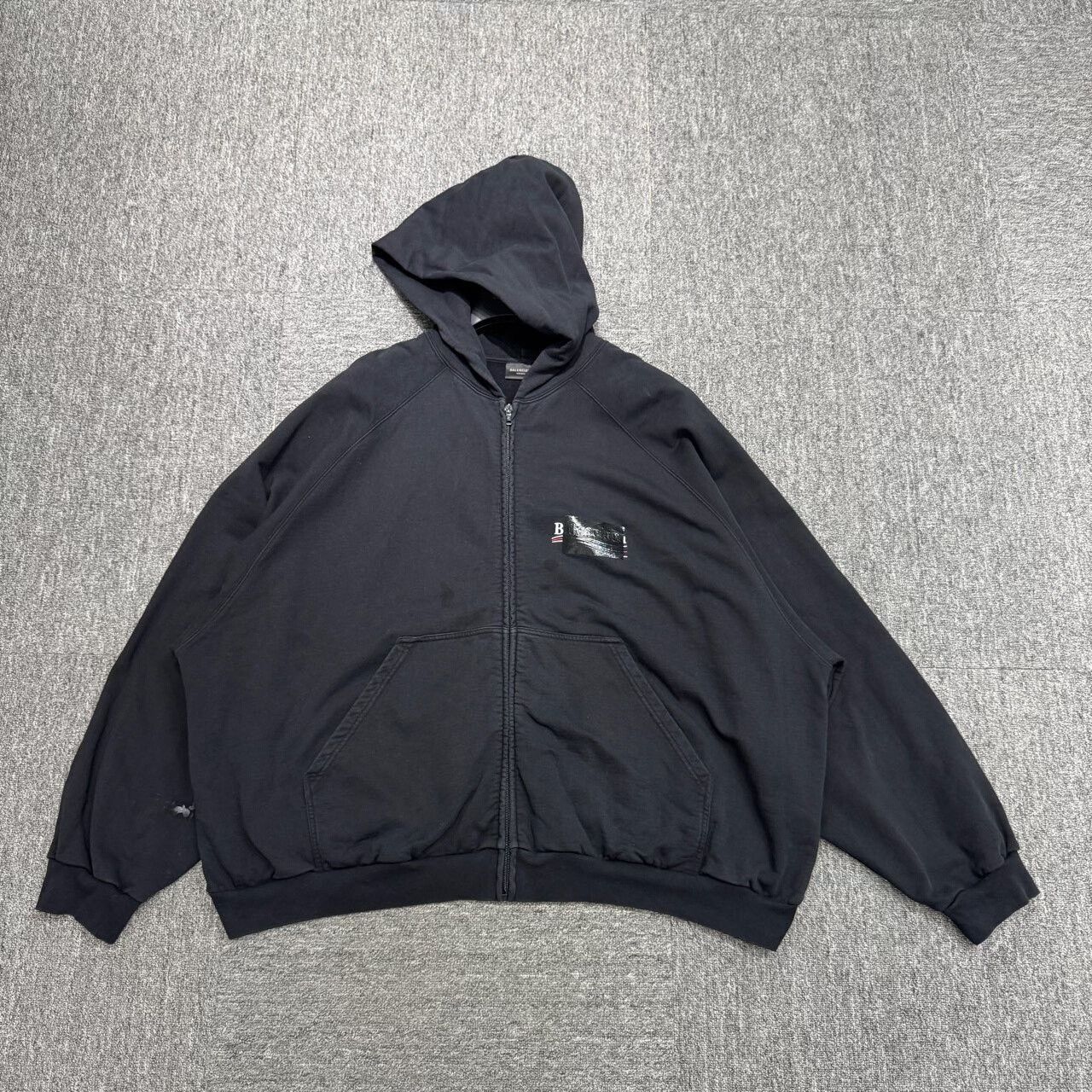 Balenciaga Balenciaga Black Hoodie with Stripes. Size US L / EU 52-54 / 3 - 1 Thumbnail