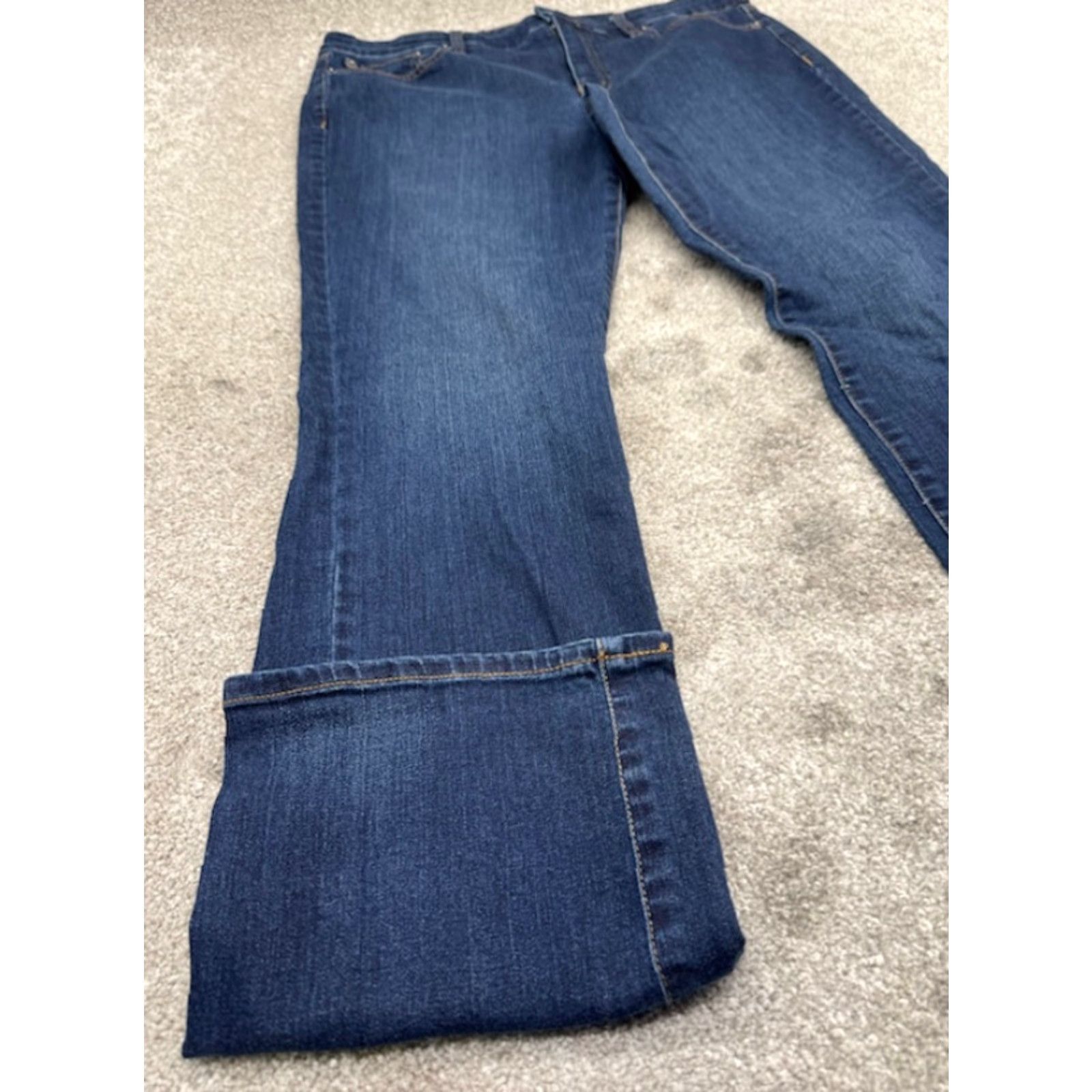 Ralph Lauren Lauren Ralph Lauren Jeans Women 12 Blue Denim Premier Straight 6349 Jeans Womens 12 Blue Denim Straight 6349 Size 34" / US 12 / IT 48 - 2 Thumbnail