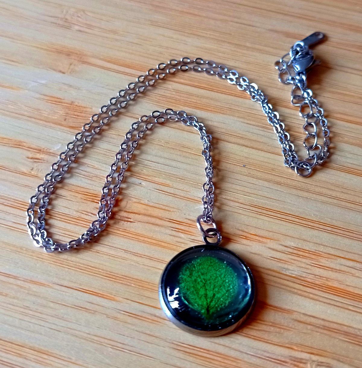 Designer × Japanese Brand × Vintage Stunning Tiny Tree Of Life Natural Leaf Silver Necklace RARE Size ONE SIZE - 8 Thumbnail