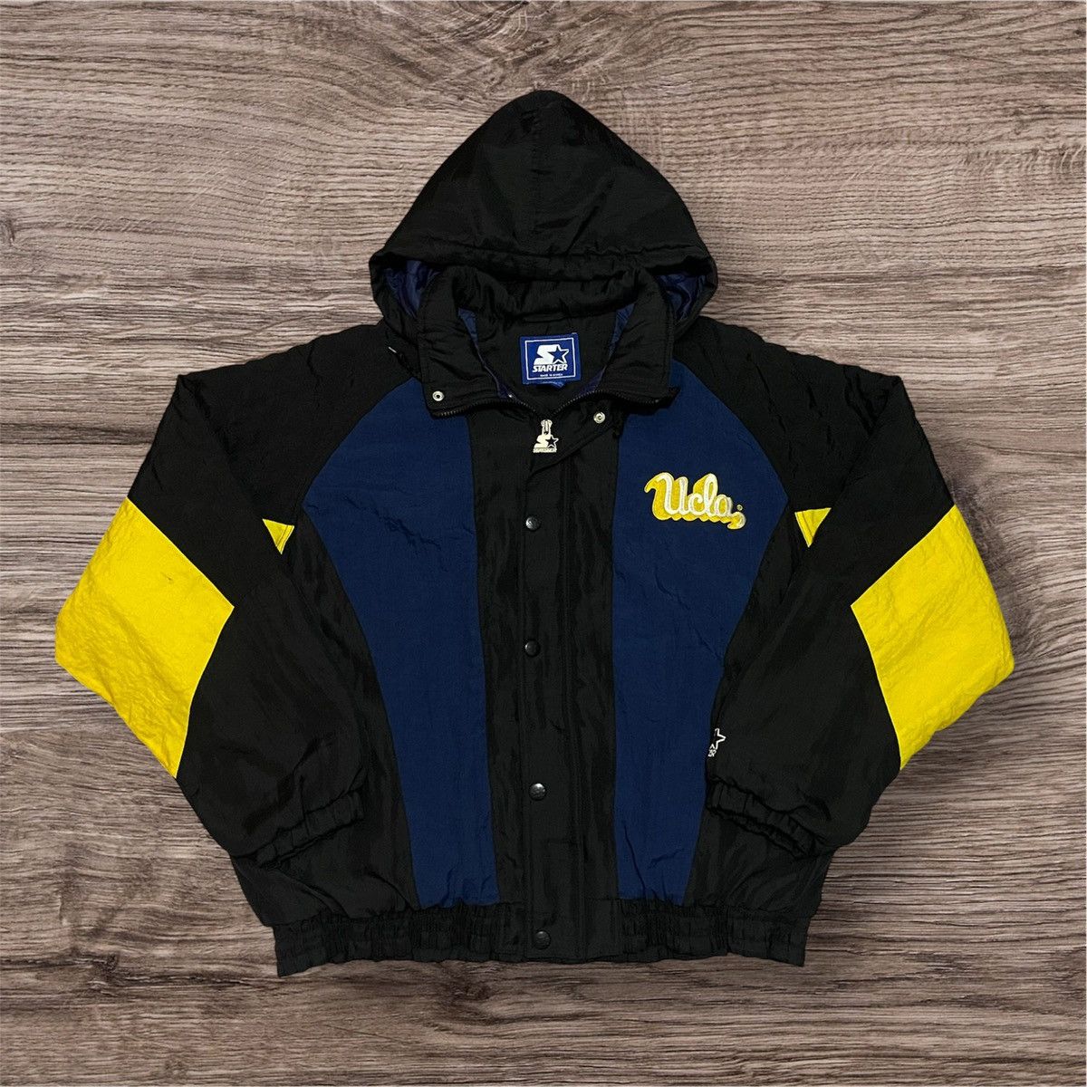 Starter Vintage Starter x UCLA Bruins Puffer Jacket (Hooded) Size US M / EU 48-50 / 2 - 1 Thumbnail