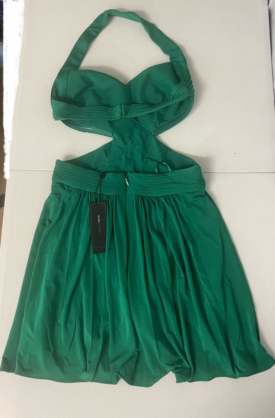 Bcbgmaxazria NWT BCBG MaxAzria green shea halter cutout dress XXS New Size XXS / US 00 / IT 34 - 7 Thumbnail