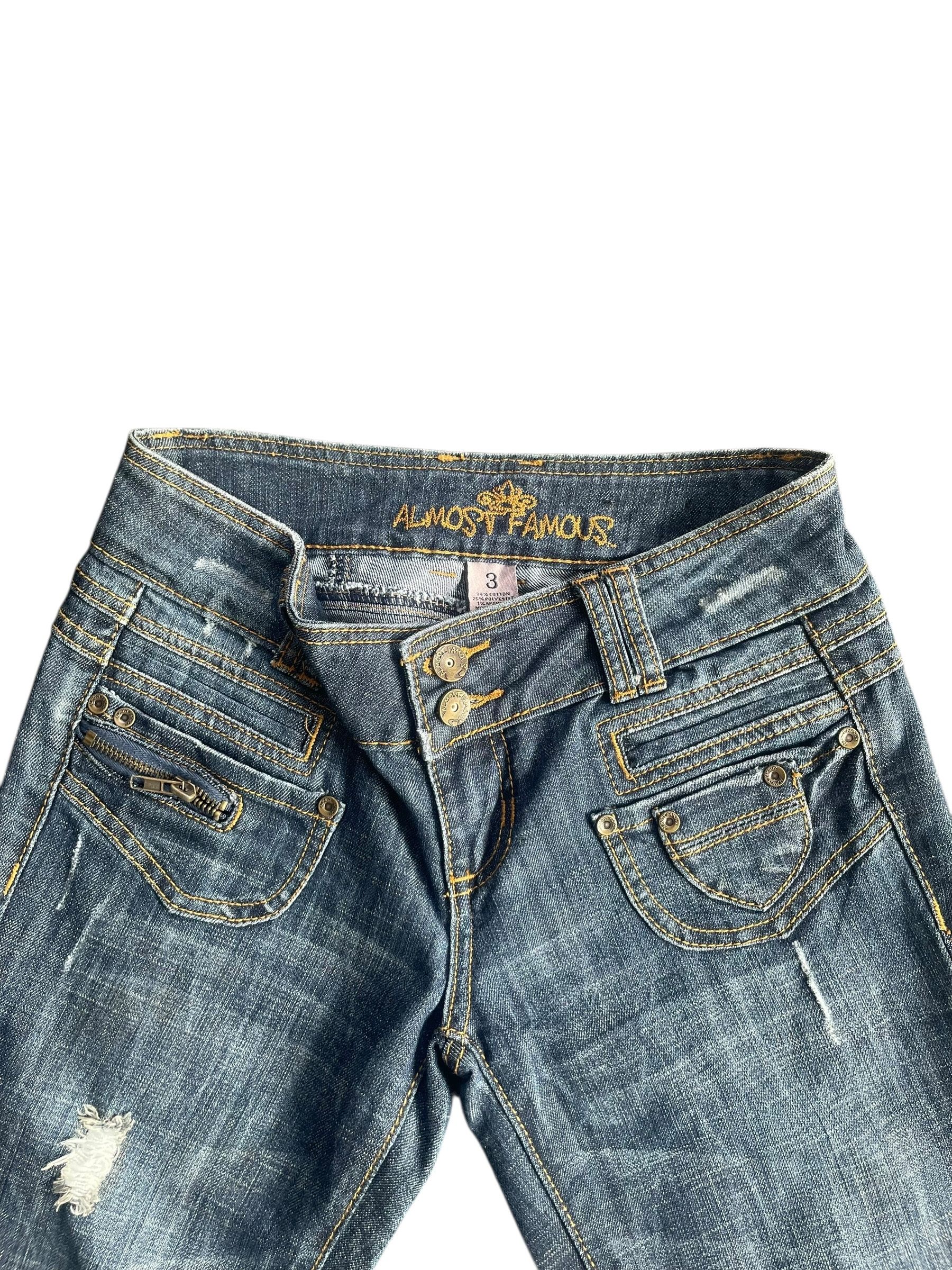 Almost Famous Japan Almost Famous Flare Distresed Jeans Size 29" - 3 Thumbnail