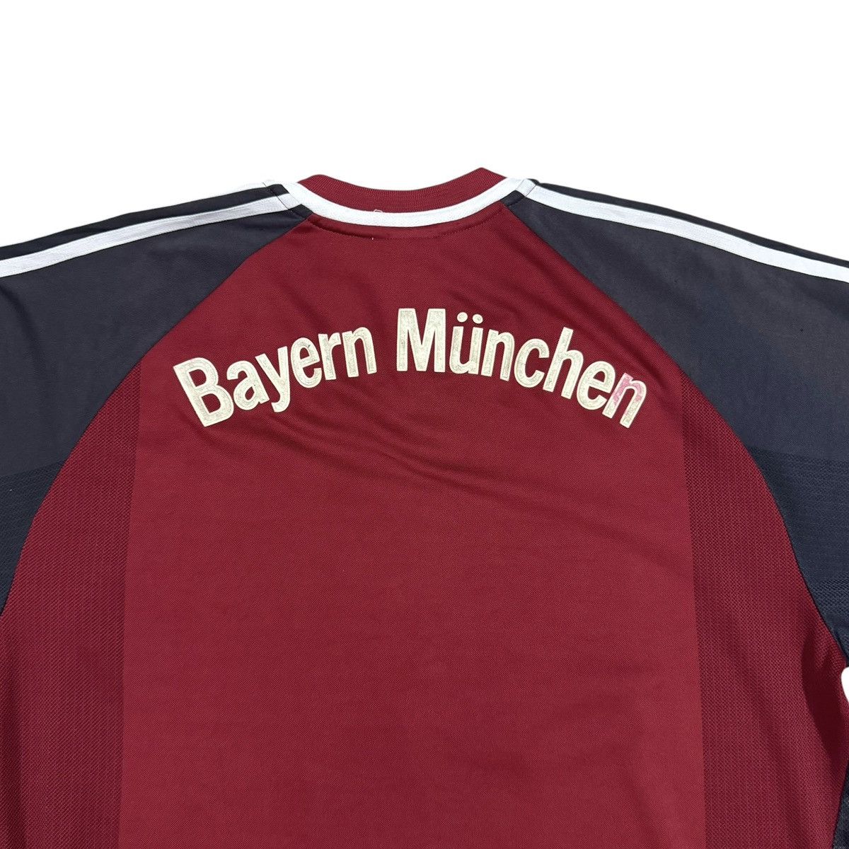 Adidas Vtg🔥2001-2002 Home Jersey Bayern Munich Football Club Size US L / EU 52-54 / 3 - 7 Thumbnail