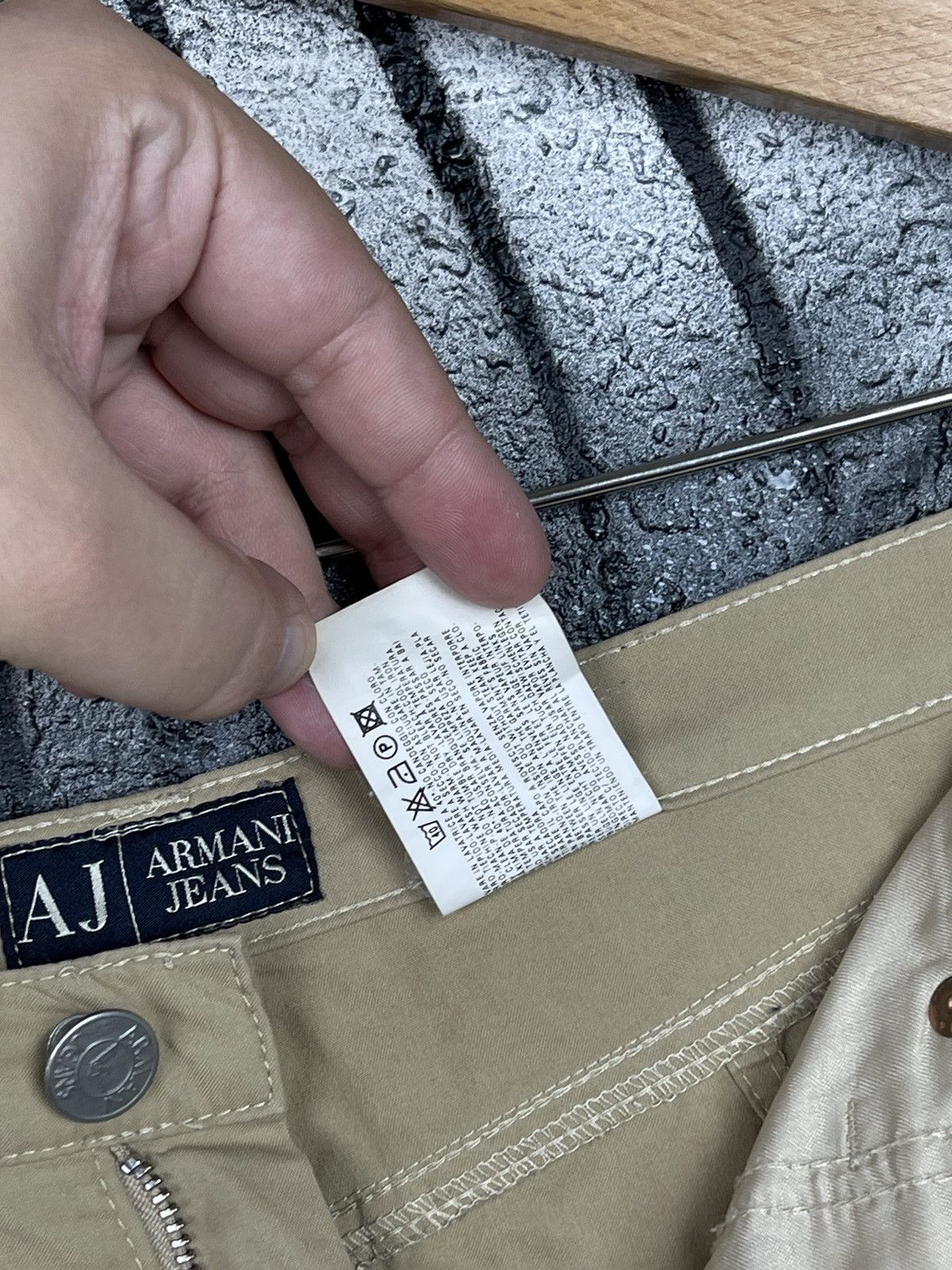Armani Armani Jeans Comfort Fit Beige Italian Pants Women’s Size 27 Size 27" / US 4 / IT 40 - 15 Thumbnail