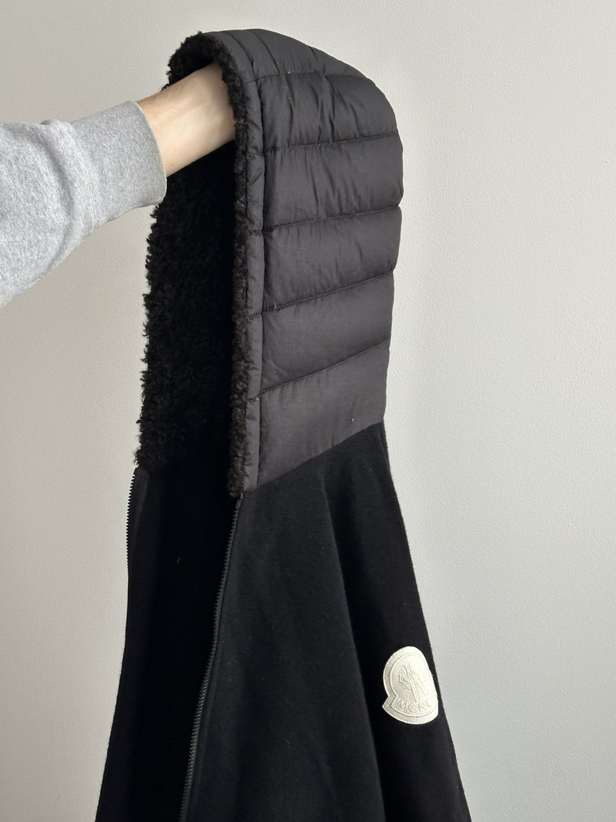 Moncler Moncler Mantella Wool Down Nylon Hood Poncho Black Coat Size ONE SIZE - 5 Thumbnail