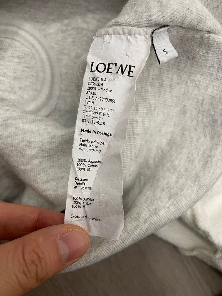 Loewe Loewe Grey-white reverse-wearing embroidered big Logo roun Size S / US 4 / IT 40 - 3 Thumbnail