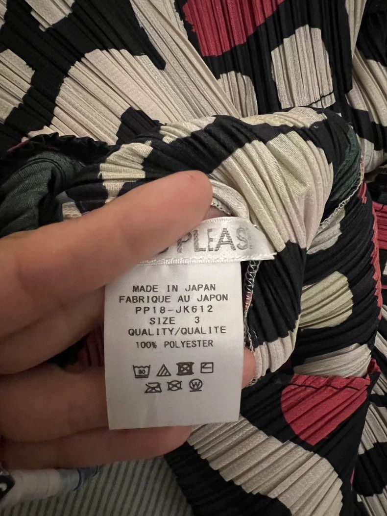 Issey Miyake Issey Miyake Graffiti pleated vest Size L / US 10 / IT 46 - 2 Thumbnail