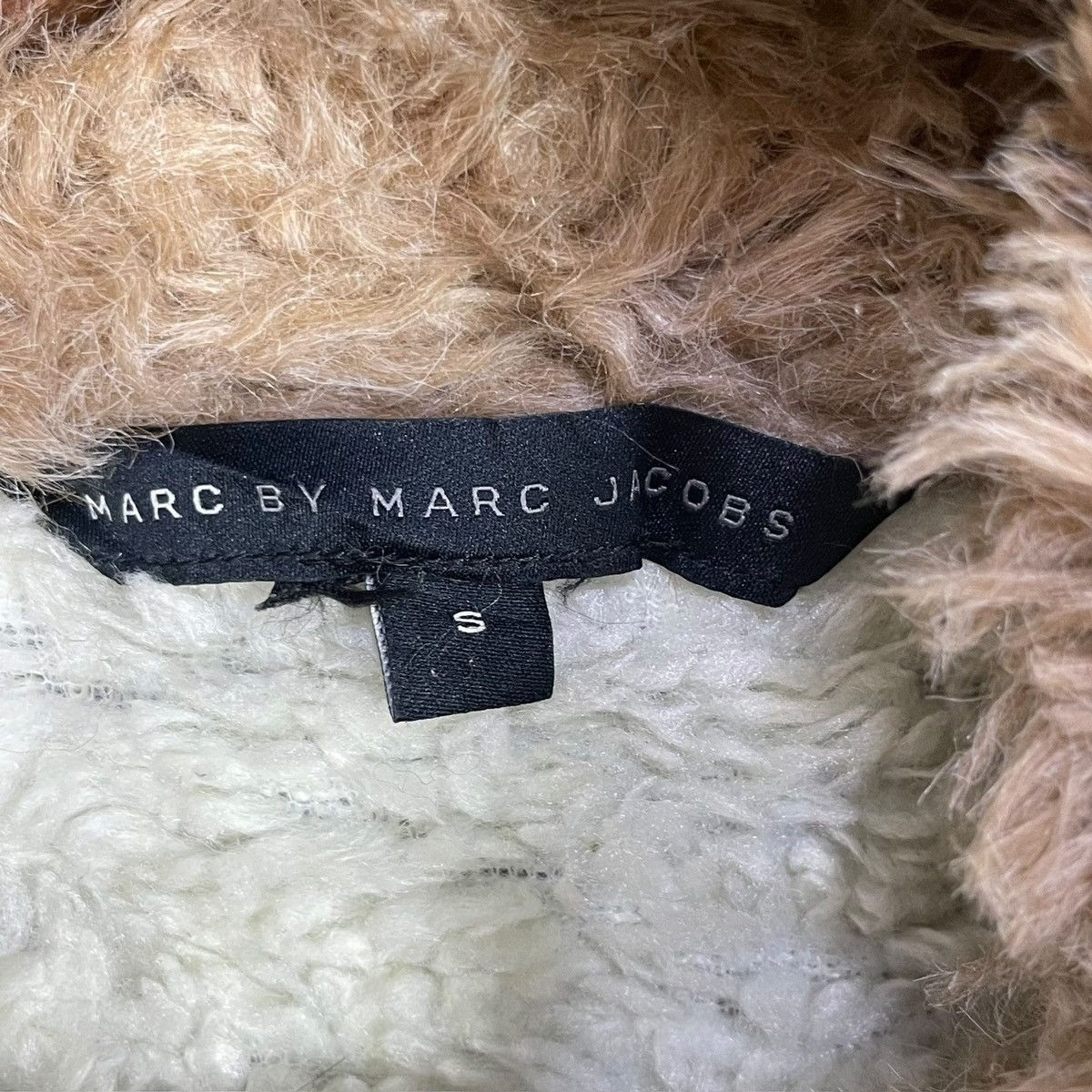 Marc Jacobs Vintage Marc Jacobs Faux Fur Hooded Jacket - Women's Size S Size S / US 4 / IT 40 - 9 Thumbnail