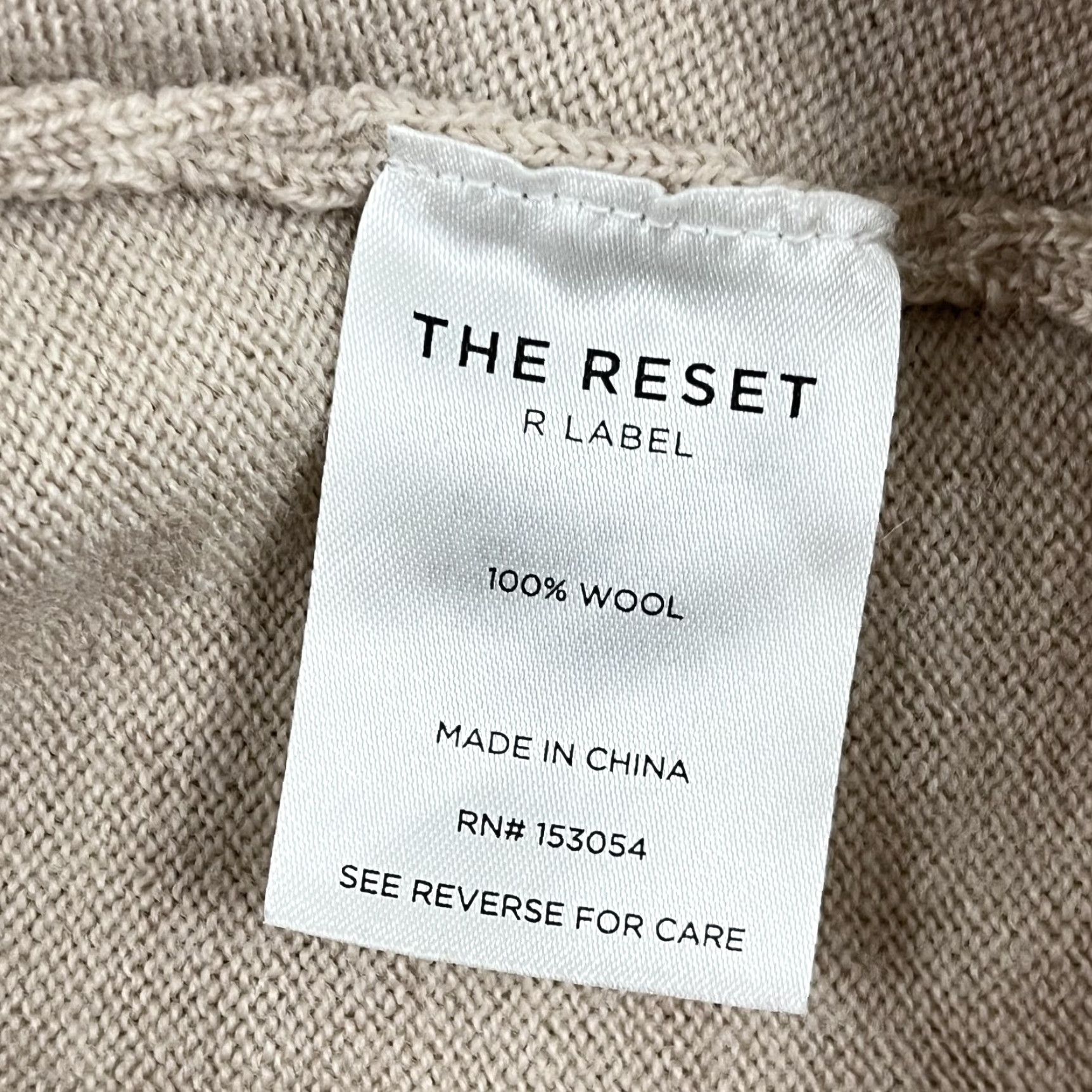Vintage The Reset R Label Sweater Womens Medium Brown 100% Wool Split Neck Casual Preppy Size M / US 6-8 / IT 42-44 - 3 Thumbnail