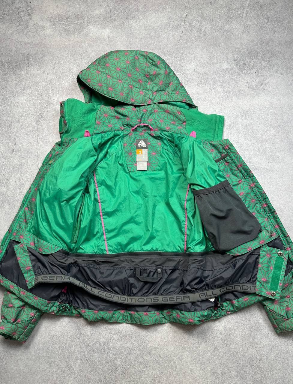 Nike ACG Vintage Nike ACG 650 Down Jacket, Women’s Size XS – Retro Size XS / US 0-2 / IT 36-38 - 5 Thumbnail