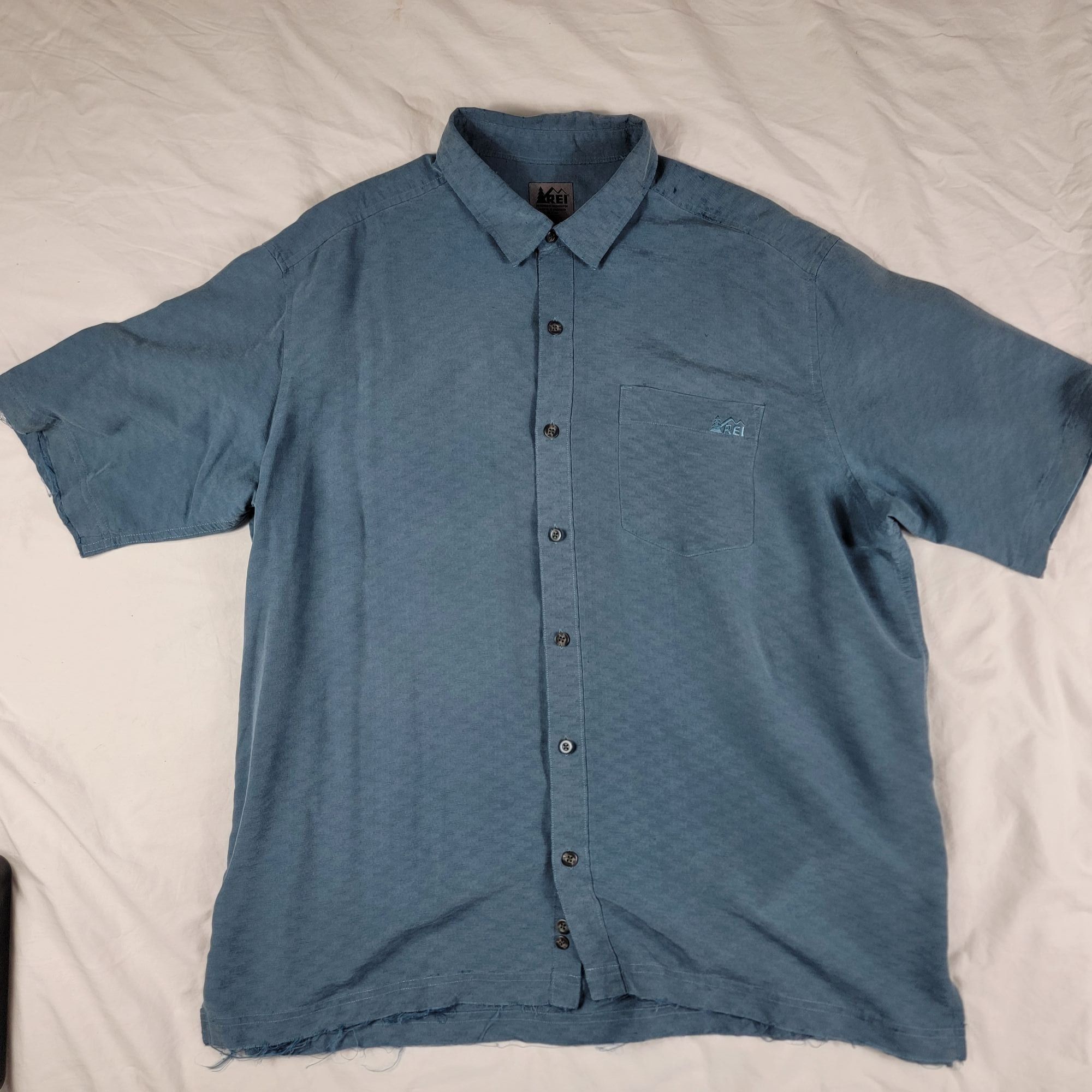 Rei REI Mens XL Blue Short Sleeve Button Up Shirt Casual Camping Size US XL / EU 56 / 4 - 1 Thumbnail