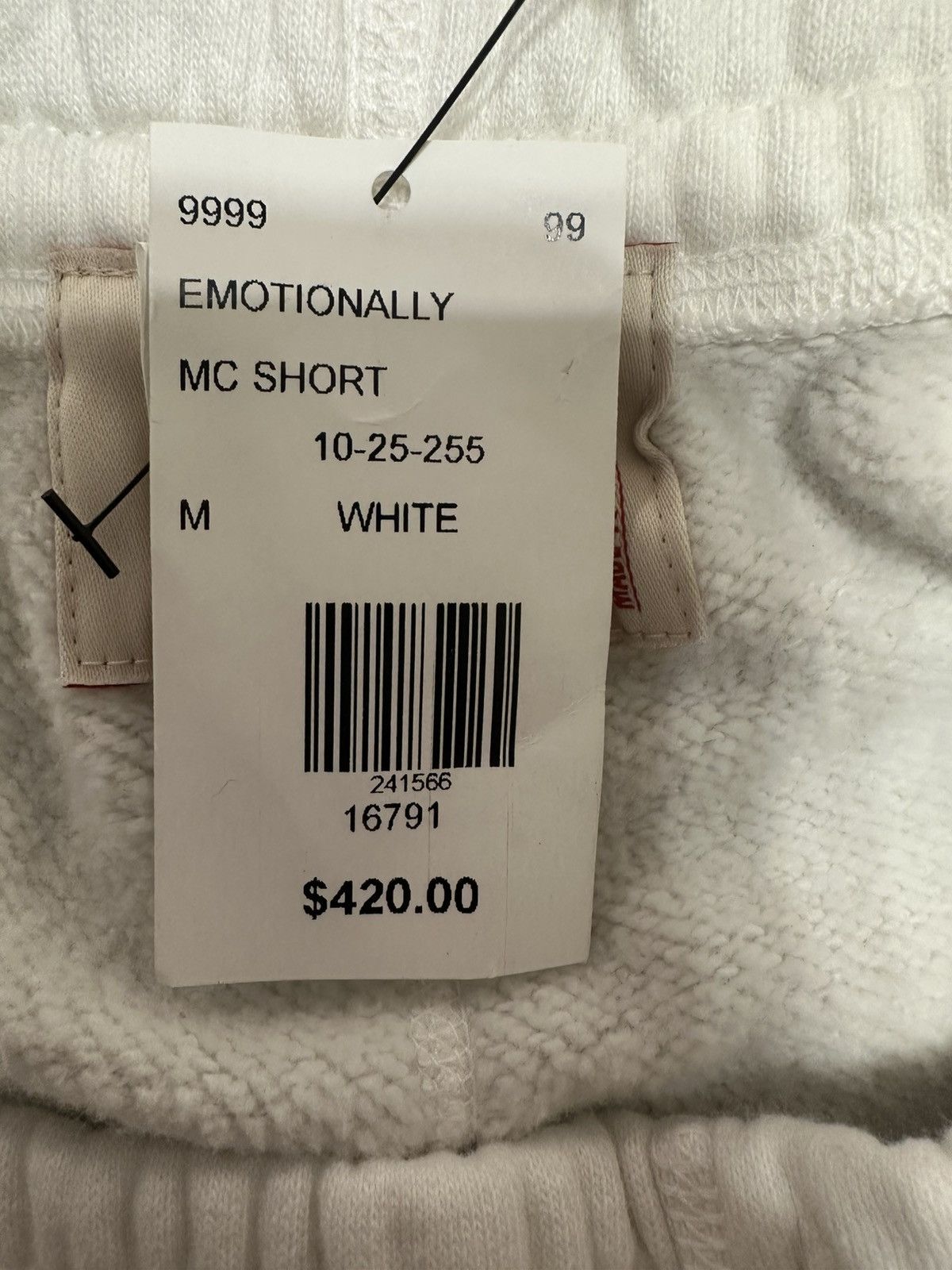 Emotionally Unavailable Emotionally Unavailable M.C. Shorts Size US 32 / EU 48 - 8 Thumbnail