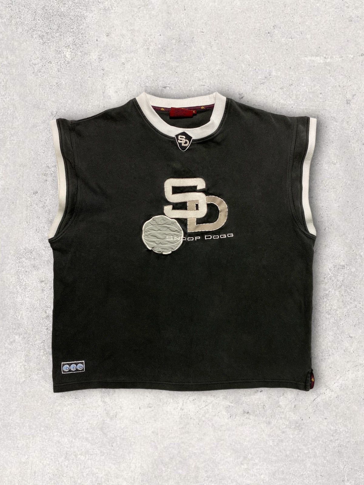 Rap Tees Snoop dogg grey vest vintage vntg streetwear 90s y2k street Size US XL / EU 56 / 4 - 1 Thumbnail