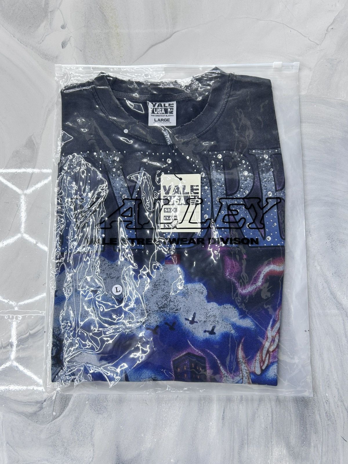 Vale Vale Monster Bling Tee Black Blue Size L Size US L / EU 52-54 / 3 - 7 Thumbnail