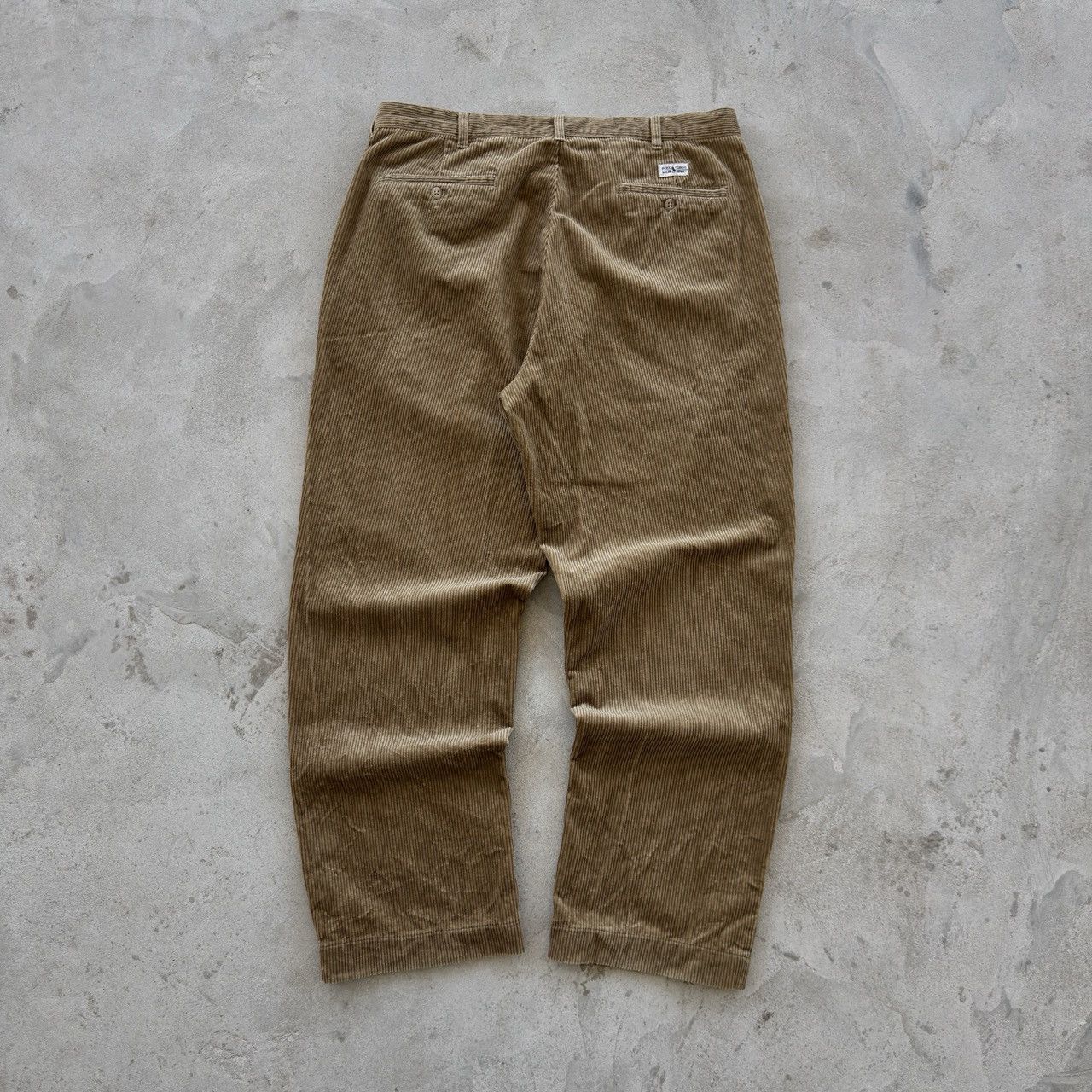 Polo Ralph Lauren Polo Ralph Lauren Keating Corduroy Pants Trousers 36x30 Size US 36 / EU 52 - 1 Thumbnail