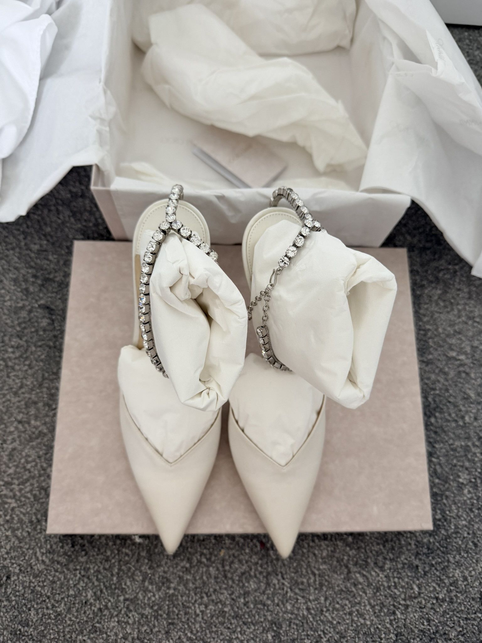 Jimmy Choo Jimmy Choo Saeda 100 l 39 EU Ivory/Crystal Size US 9 / IT 39 - 1 Thumbnail