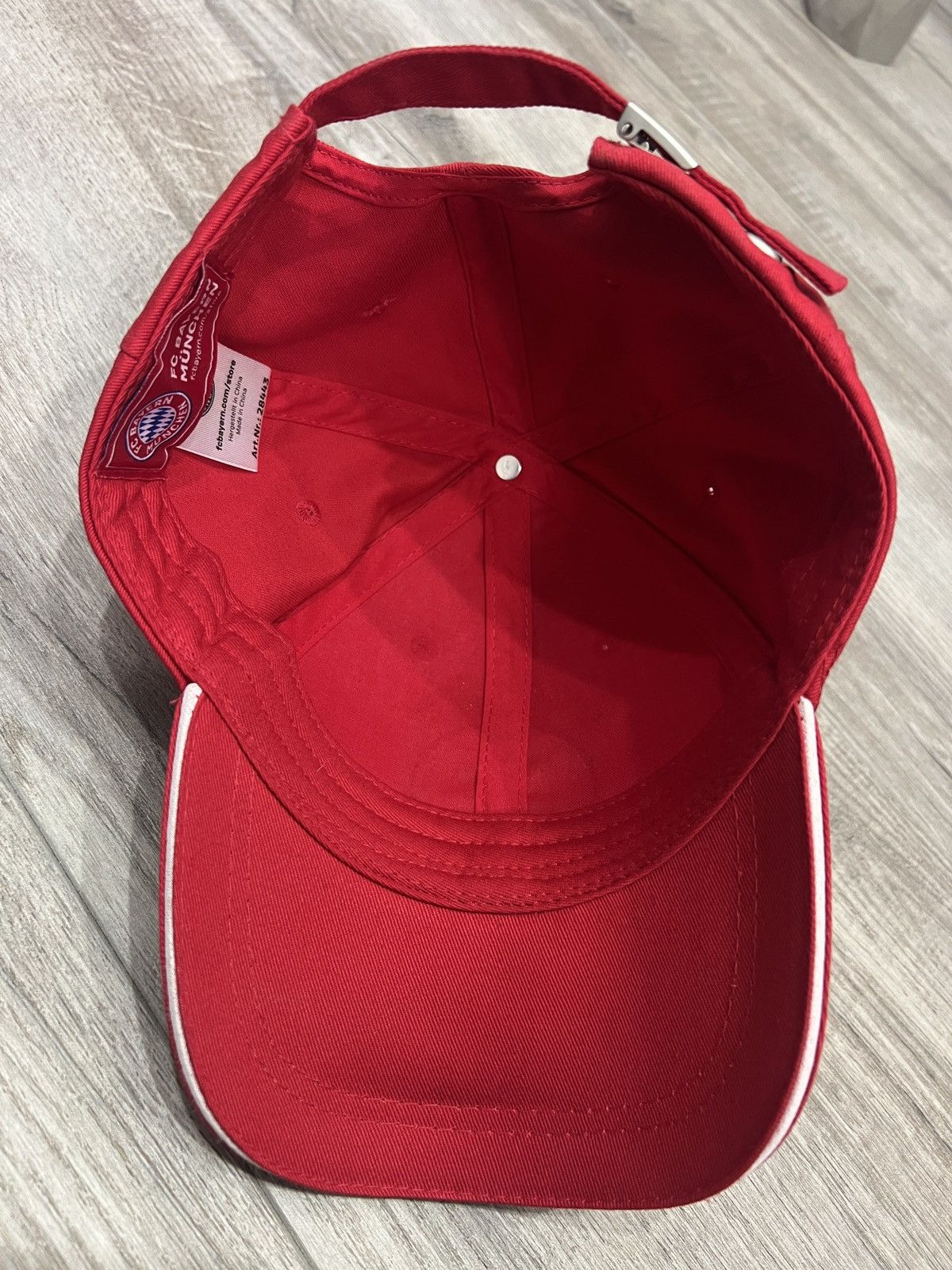 Vintage Fc Bayern cap Red with large logo One Size Size ONE SIZE - 4 Thumbnail