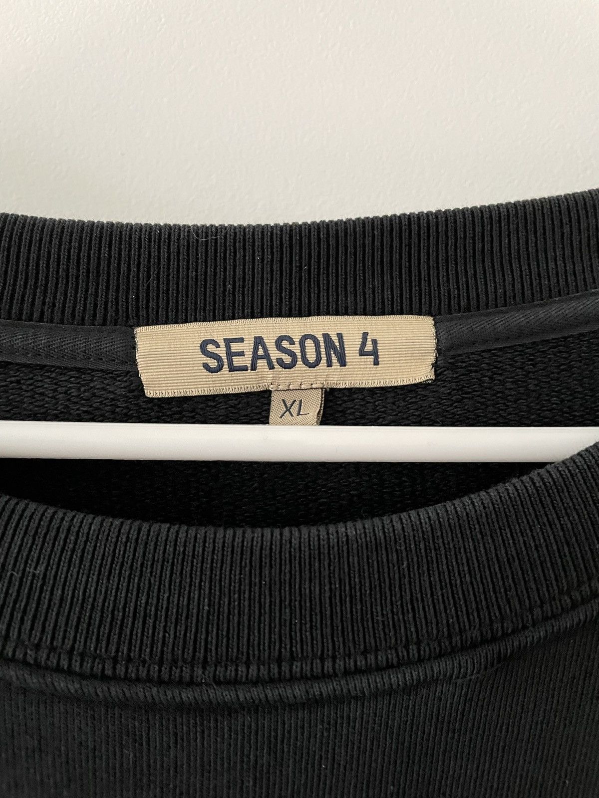 Yeezy Yeezy Season 4 Calabasas Crewneck Sweatshirt size XL Size US XL / EU 56 / 4 - 3 Thumbnail