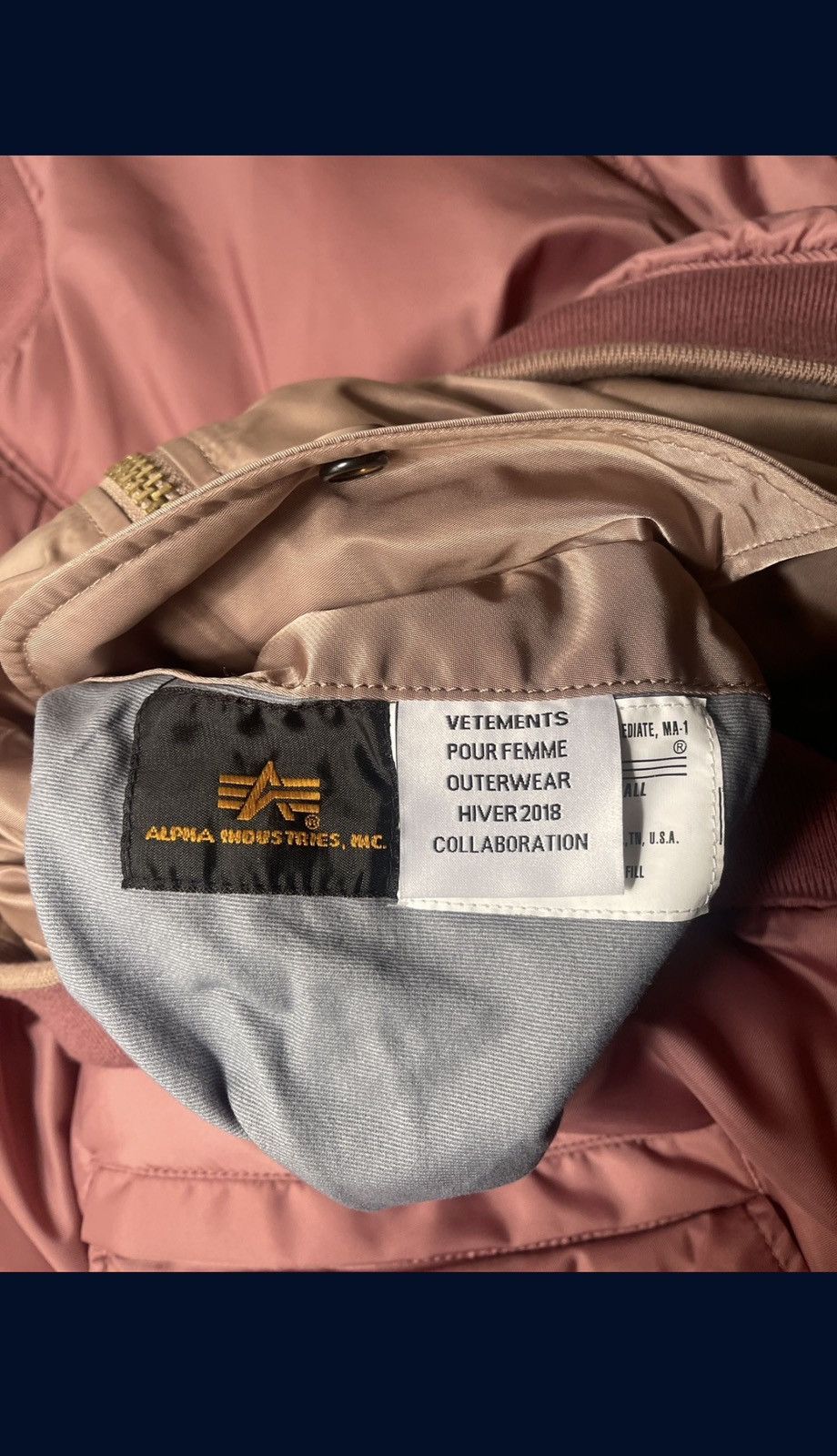 Vetements Vetements Alpha Industries Bomber Size US S / EU 44-46 / 1 - 5 Thumbnail