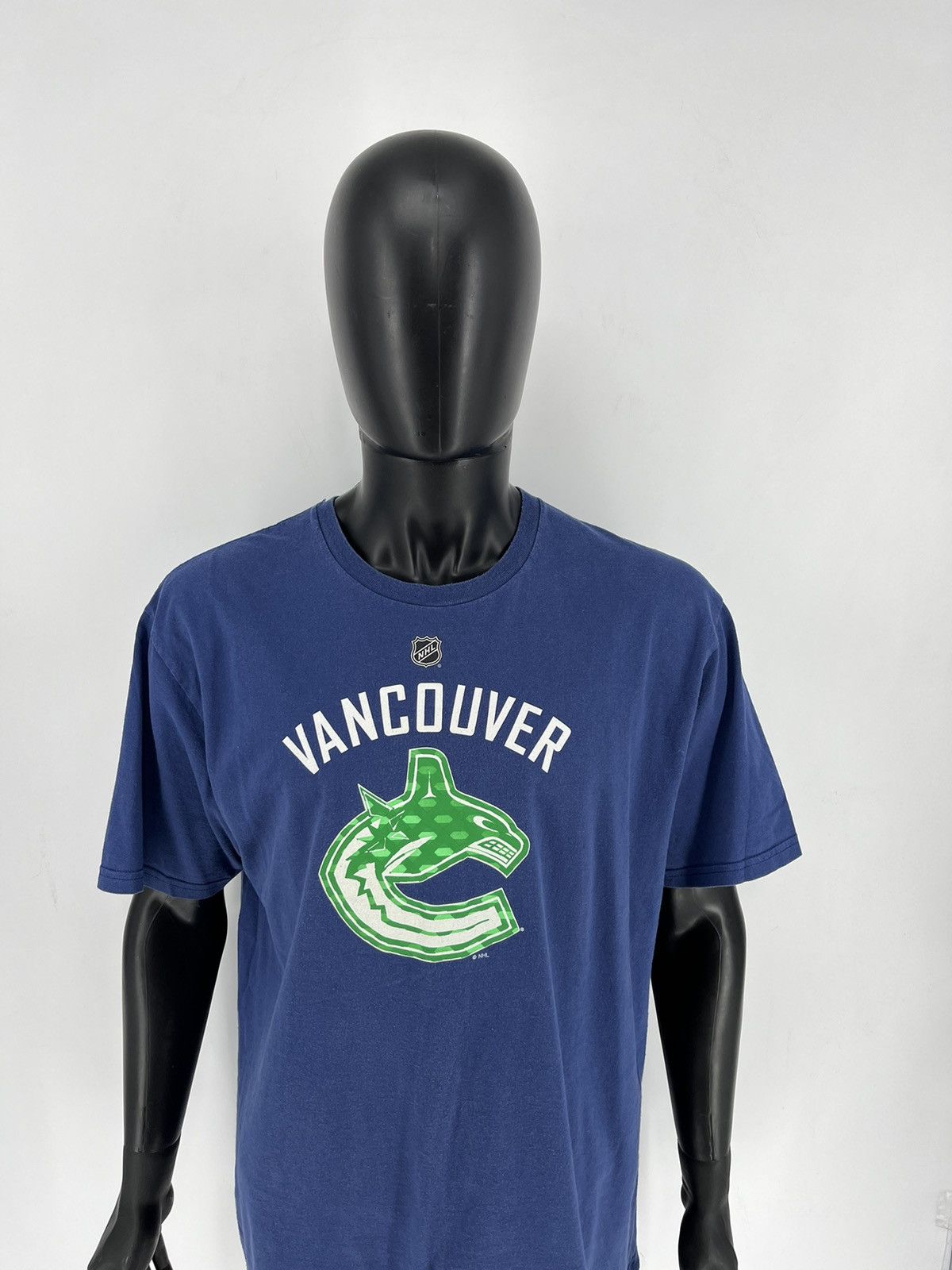 Reebok Reebok NHL T SHIRT Vancouver Canucks Henrik Sedin Size US XL / EU 56 / 4 - 5 Thumbnail