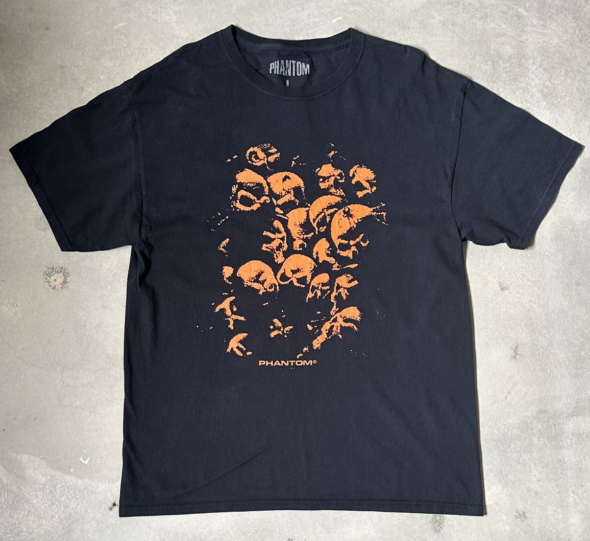 Vintage PHANTOM GAME SKULLS TEE Size US L / EU 52-54 / 3 - 1 Thumbnail