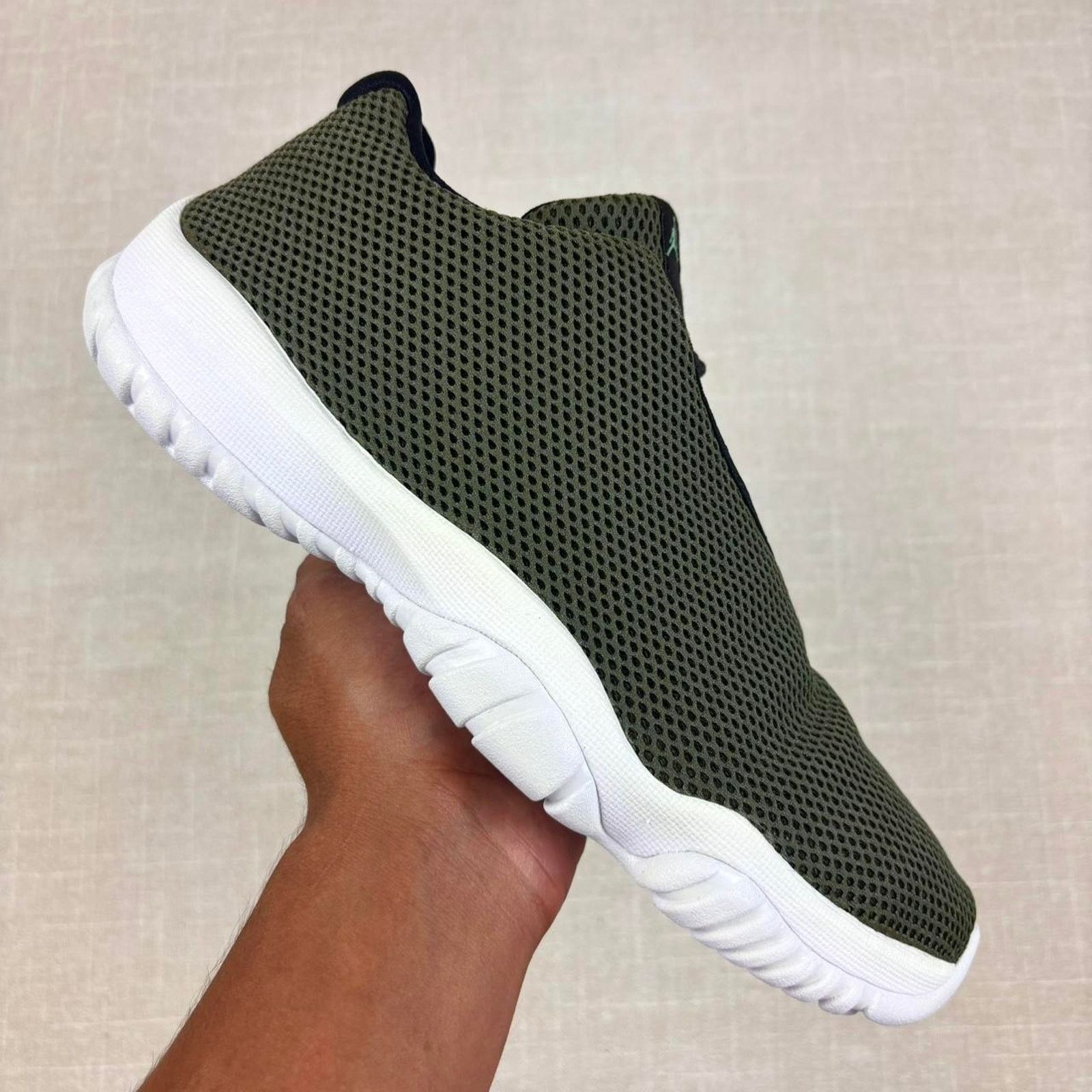 Jordan Brand 🫒 2015 Jordan Future Low “Olive” 10.5M Size US 10.5 / EU 43-44 - 1 Thumbnail