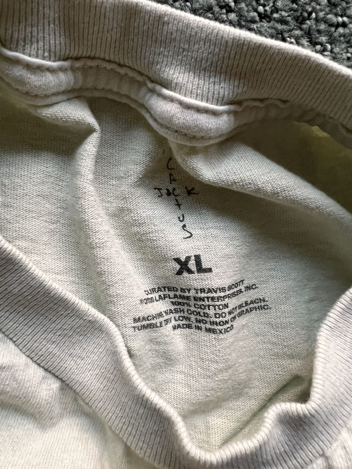 Travis Scott Travis Scott Cactus Trails T-Shirt Size US XL / EU 56 / 4 - 2 Thumbnail