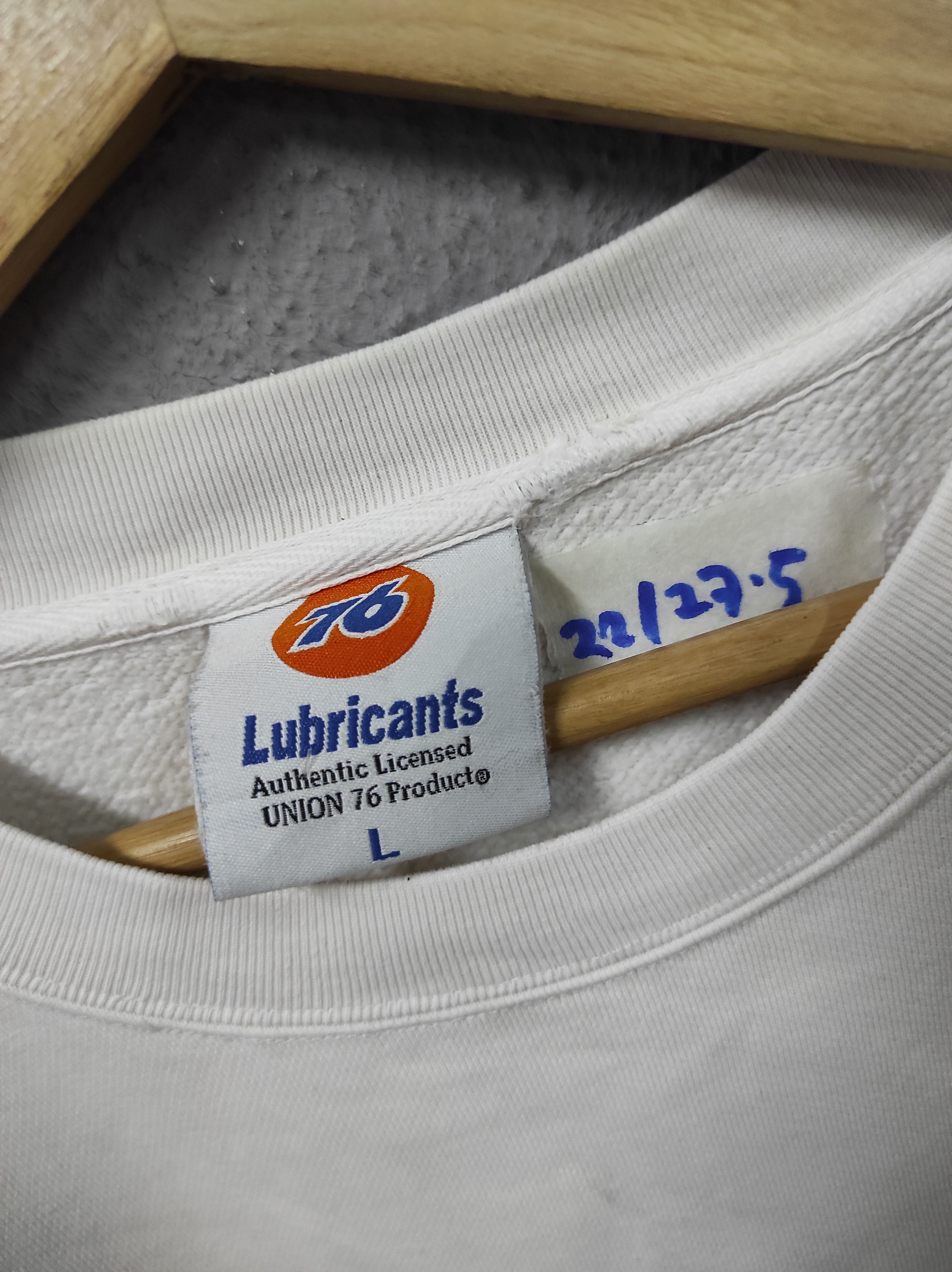 Japanese Brand 76 LUBRICANTS MOTOR OIL RACING FUEL SWEATSHIRT Size US L / EU 52-54 / 3 - 6 Thumbnail