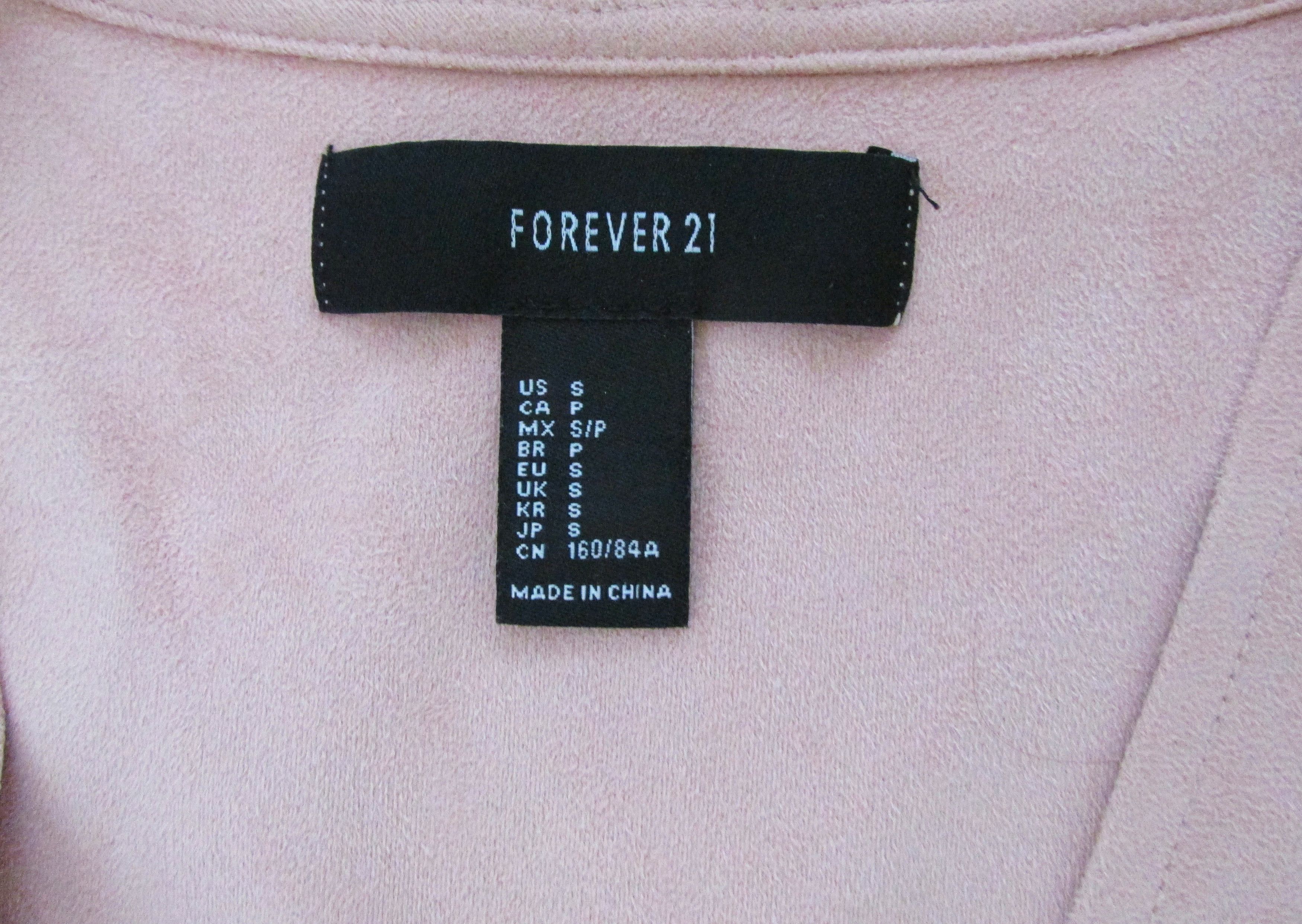 Forever 21 Forever 21 (NWOT) Faux Suede Fringed Vest Size Small Size S / US 4 / IT 40 - 2 Thumbnail