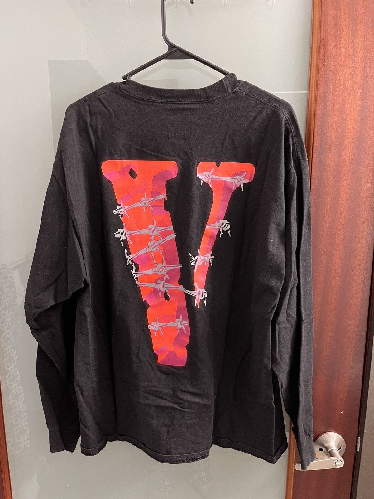 image of Juice Wrld X Vlone in Black, Men's (Size XL)