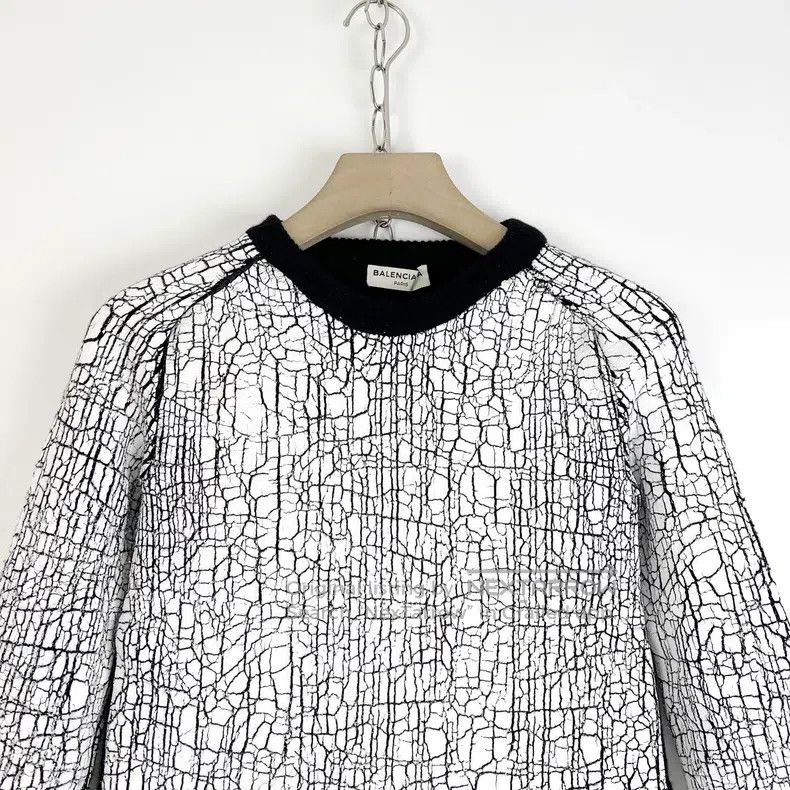 Balenciaga Balenciaga Burst marble textured cashmere wool cocoon knit Size XS / US 0-2 / IT 36-38 - 3 Thumbnail