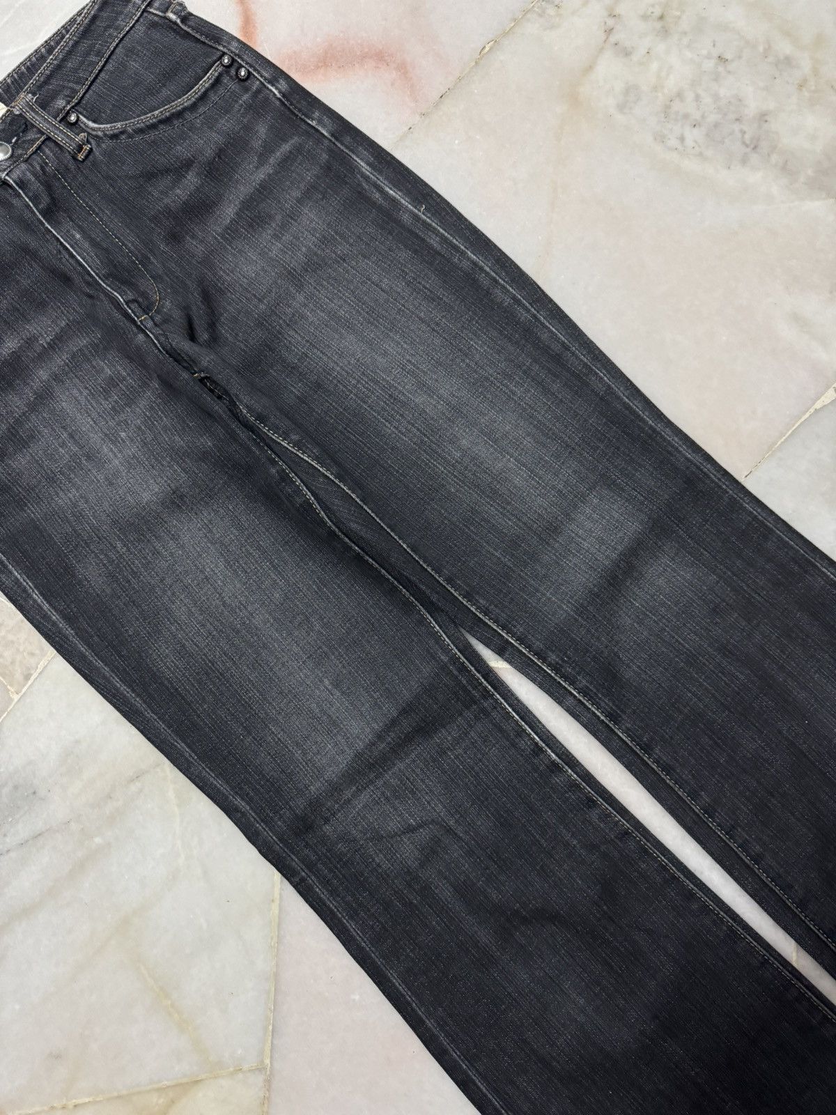 Uniqlo 💥FLARED💥VINTAGE UNIQLO MUD WASHED DISTRESSED JEANS Size 25" / US 0 / IT 36 - 4 Thumbnail