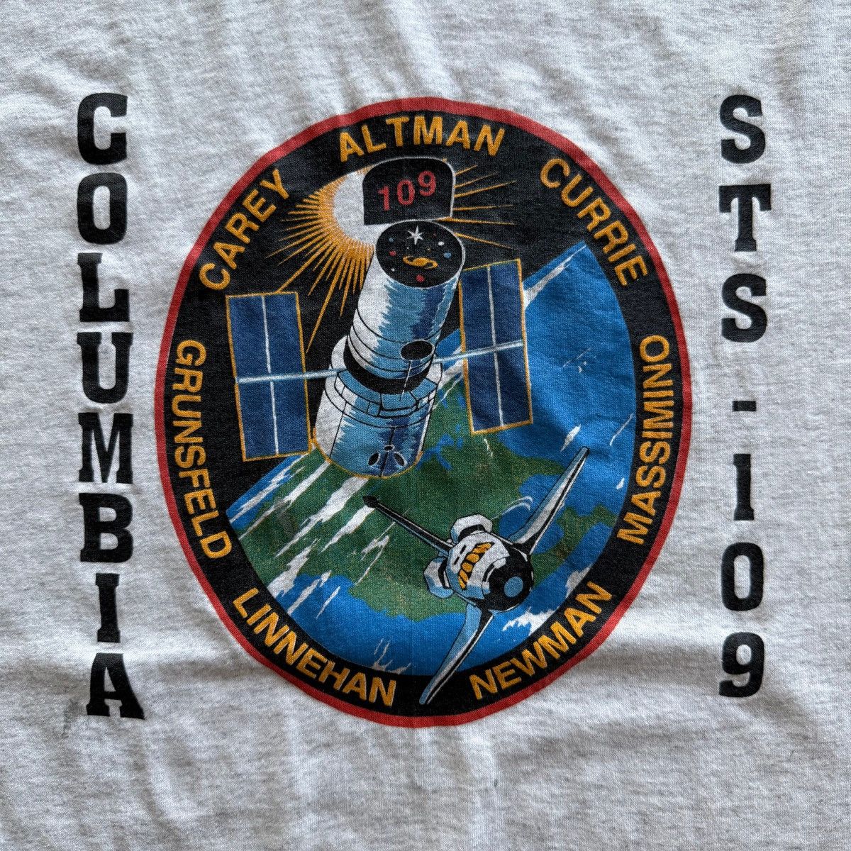 Vintage 2002 Vintage NASA Columbia STS-109 Tee Size US XXL / EU 58 / 5 - 3 Thumbnail