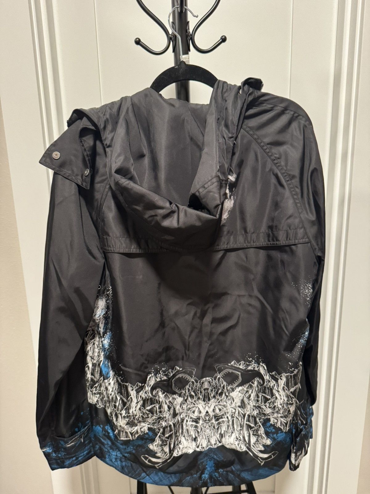 Burberry Burberry mermaid-print hooded jacket Size US XS / EU 42 / 0 - 2 Thumbnail