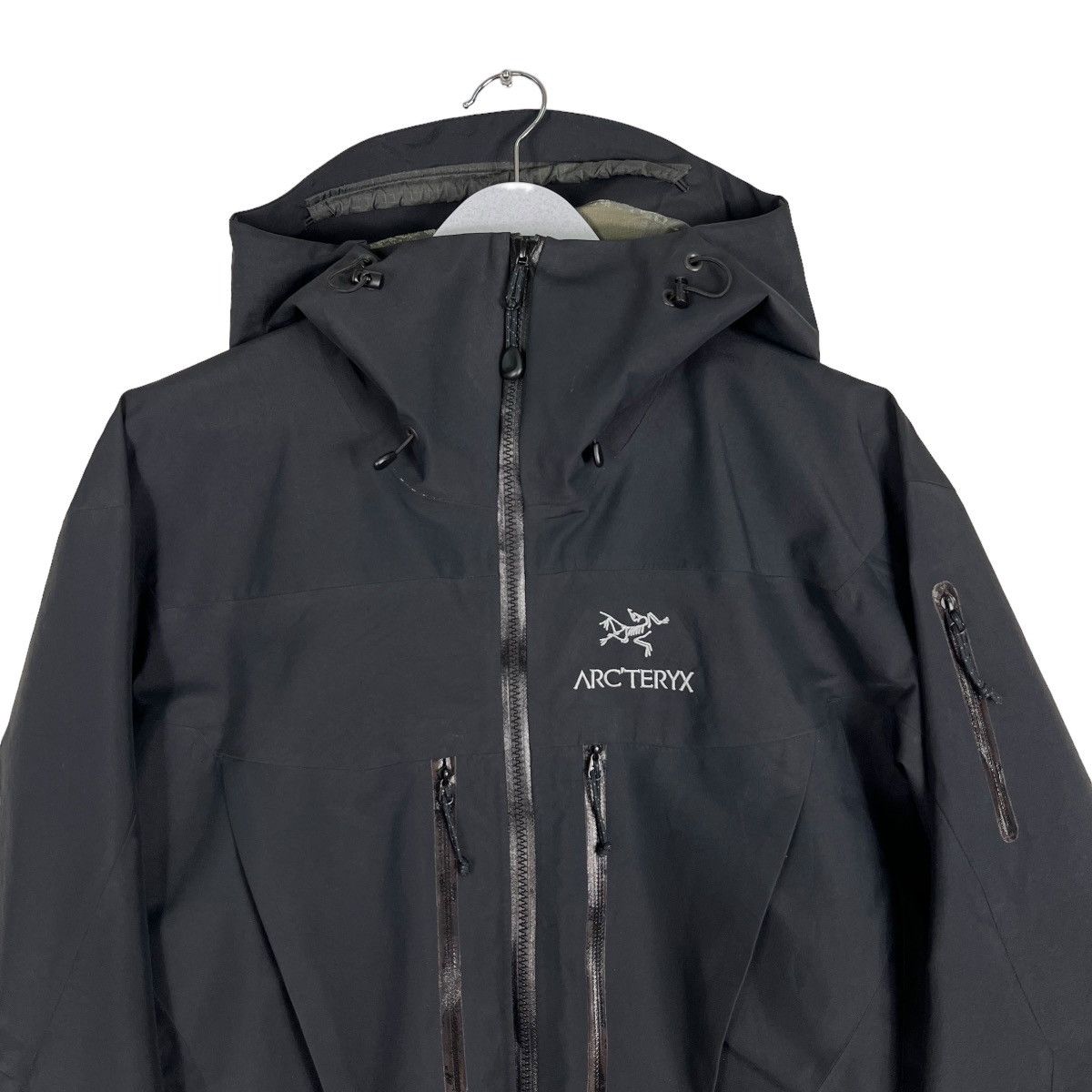 Arc'teryx 💥 Rare Arcteryx Alpha Sv Med Black Jacket Made In Canada Size US M / EU 48-50 / 2 - 5 Thumbnail