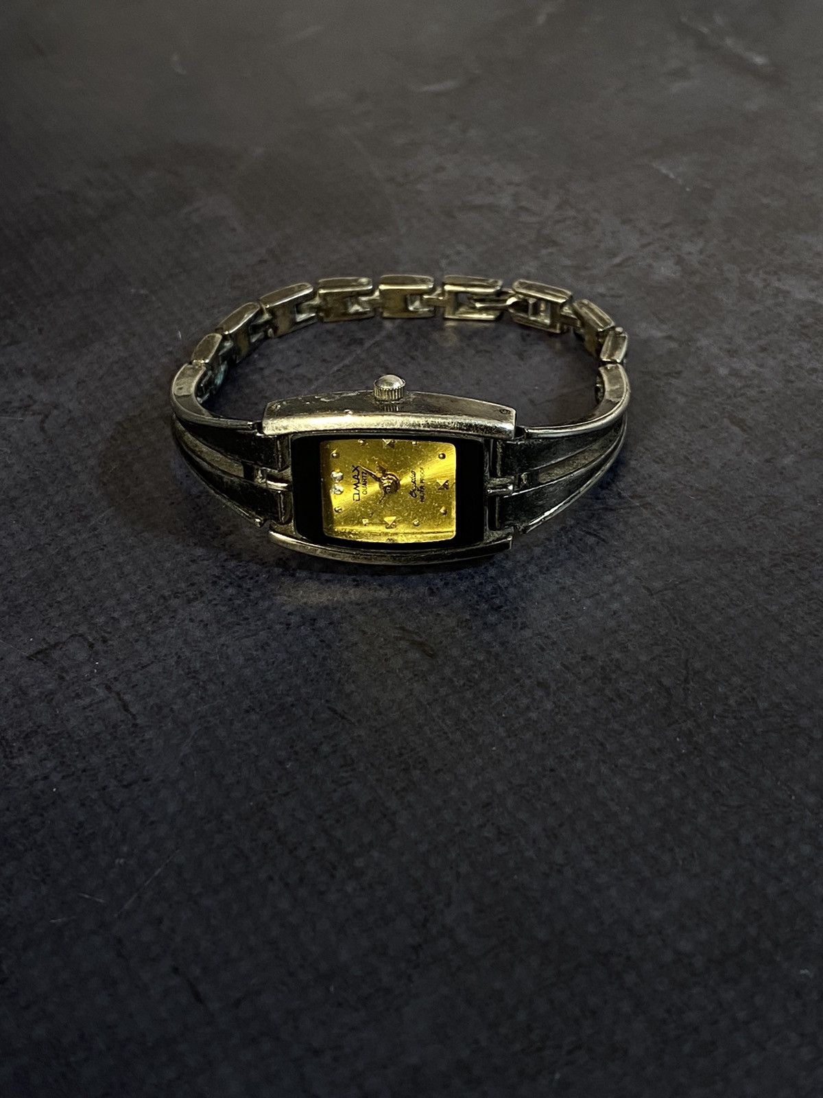 Japanese Brand × Vintage Elegant Metal Bracelet Omax Watch Japanese Brand Size ONE SIZE - 1 Thumbnail