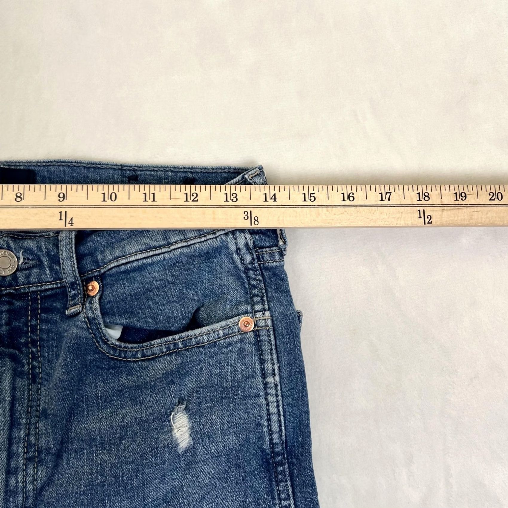Gap VINTAGE Gap High Rise Slim Jeans Womens 6/28 Blue Medium Wash Distressed Denim Slim Straight 5-Pocket Womens Jeans Size 28" / US 6 / IT 42 - 6 Thumbnail