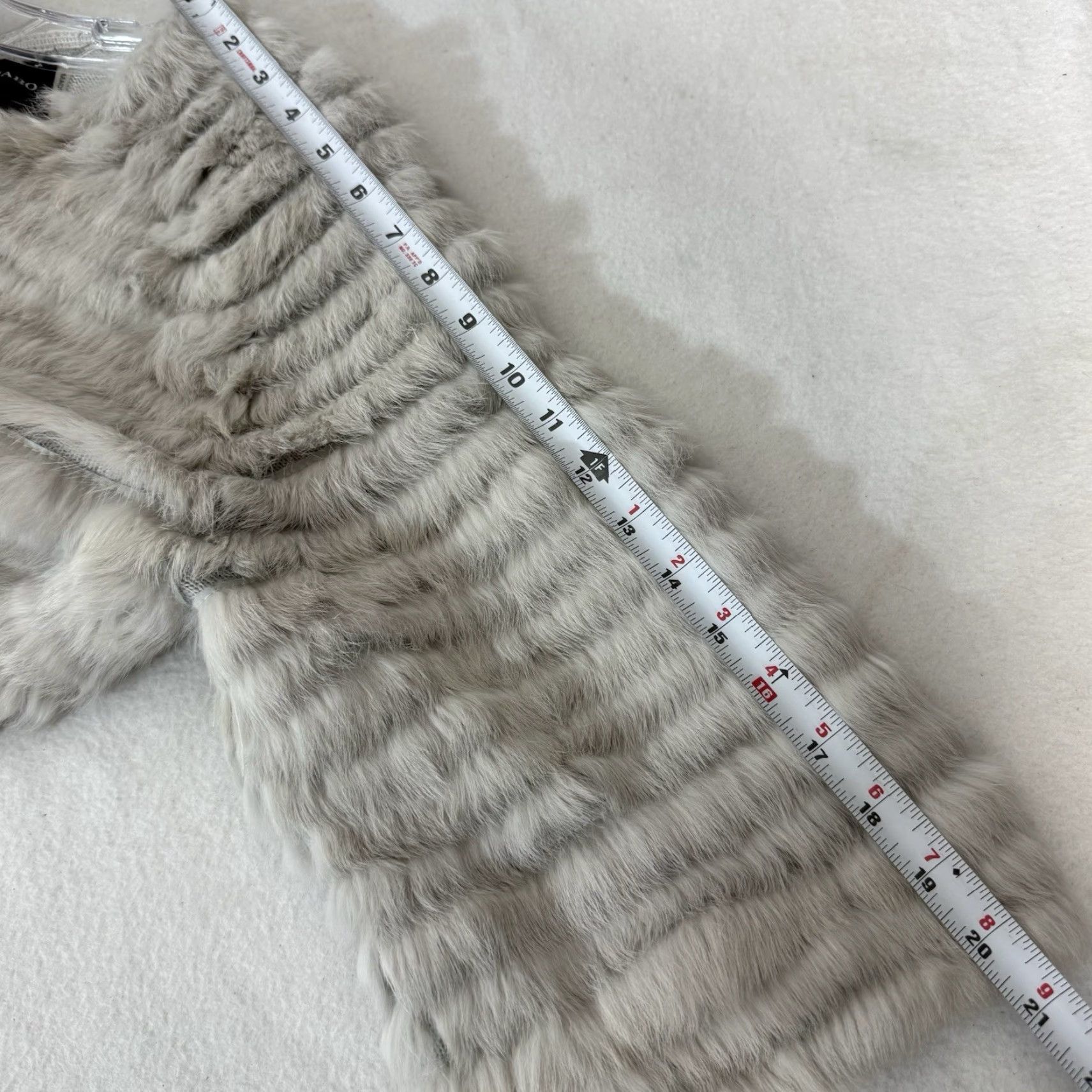 Vintage VINTAGE DolceCabo Fur Jacket Cardigan Top Rabbit Gray Soft Size S Womens Coat Size S / US 4 / IT 40 - 5 Thumbnail